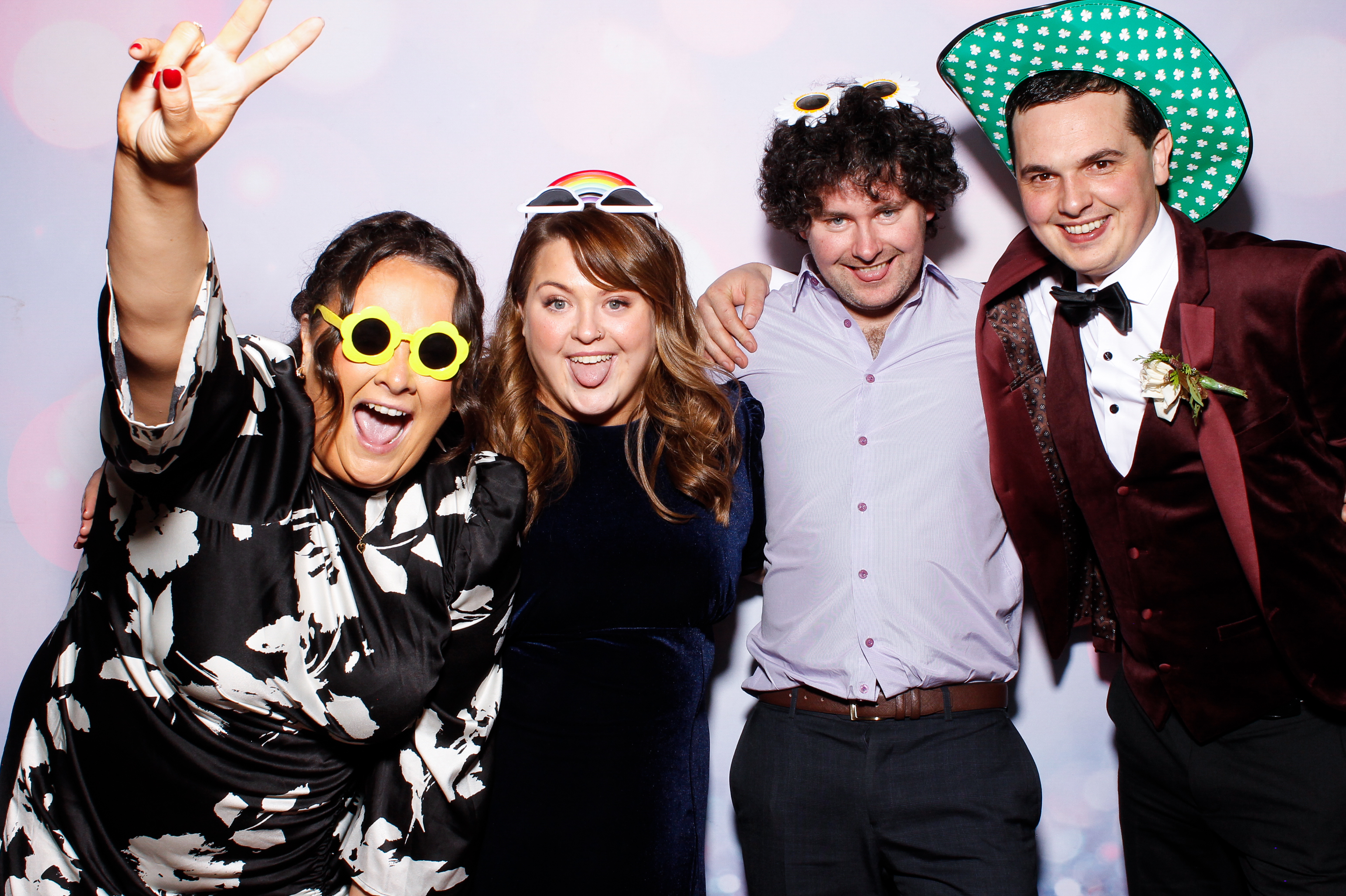 Louise & Gerard | View more photos from the event at gallery.snapmagic.ie/u/SnapMagic/Louise-Gerard