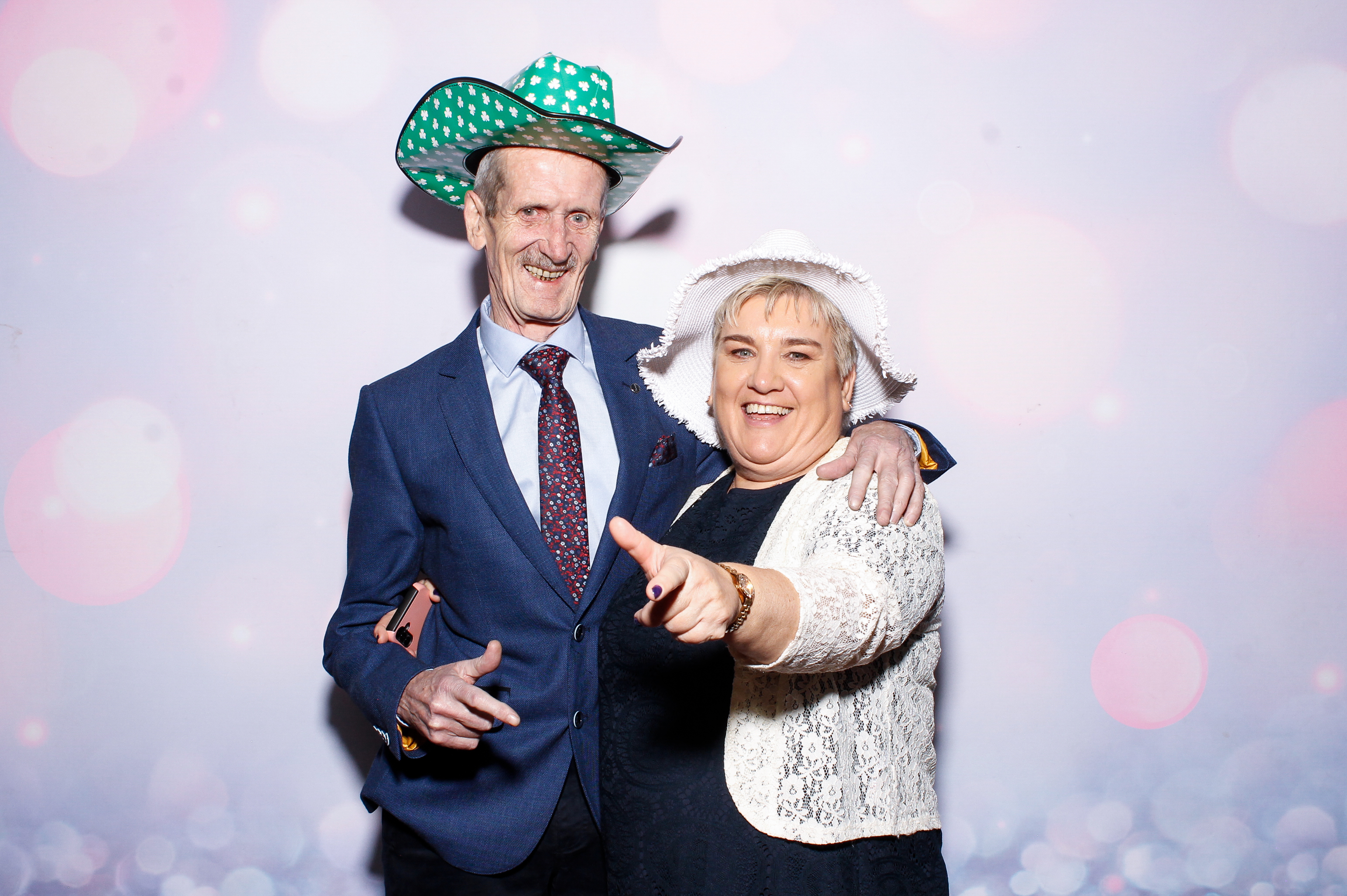 Louise & Gerard | View more photos from the event at gallery.snapmagic.ie/u/SnapMagic/Louise-Gerard