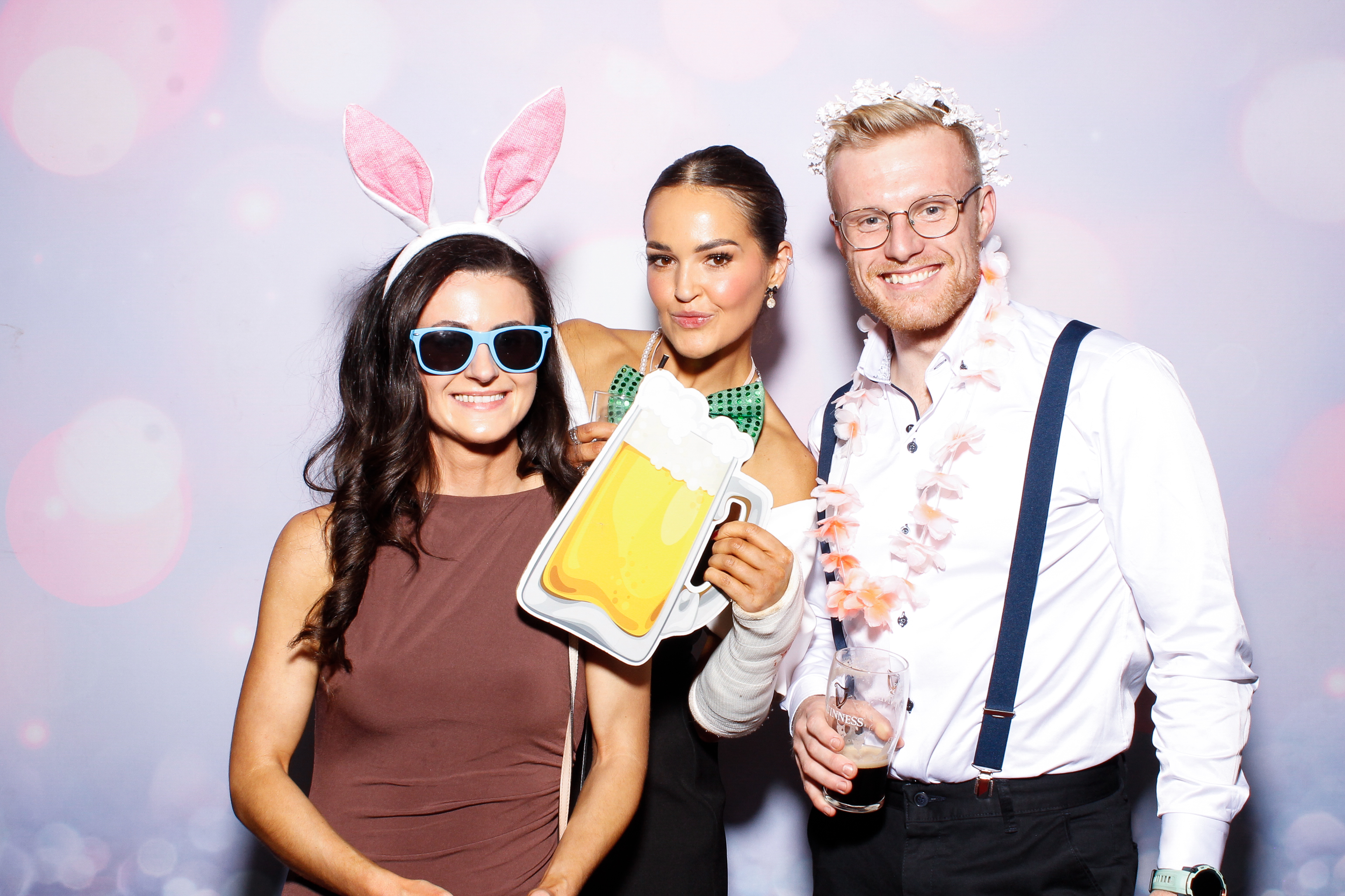 Louise & Gerard | View more photos from the event at gallery.snapmagic.ie/u/SnapMagic/Louise-Gerard