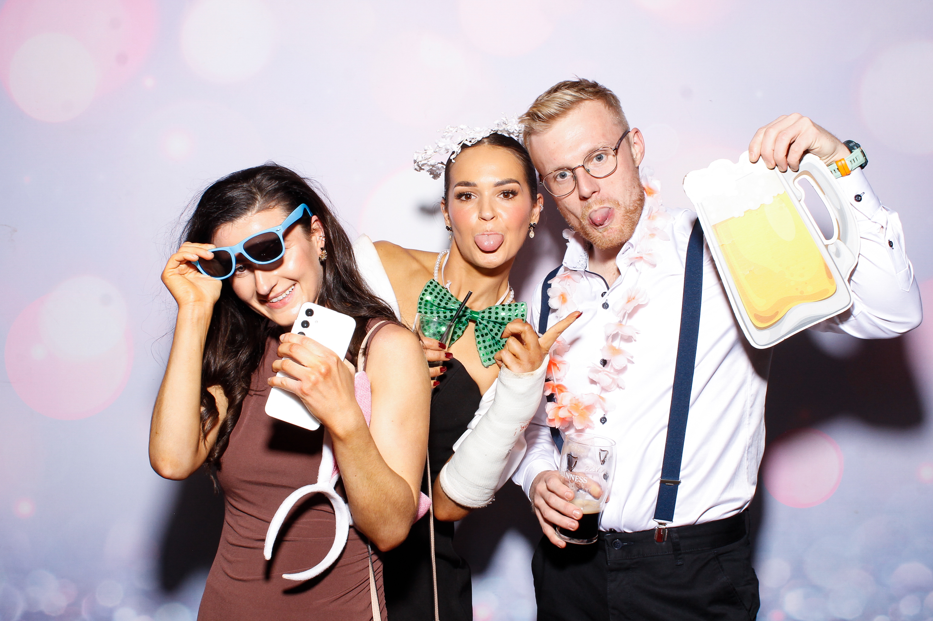 Louise & Gerard | View more photos from the event at gallery.snapmagic.ie/u/SnapMagic/Louise-Gerard