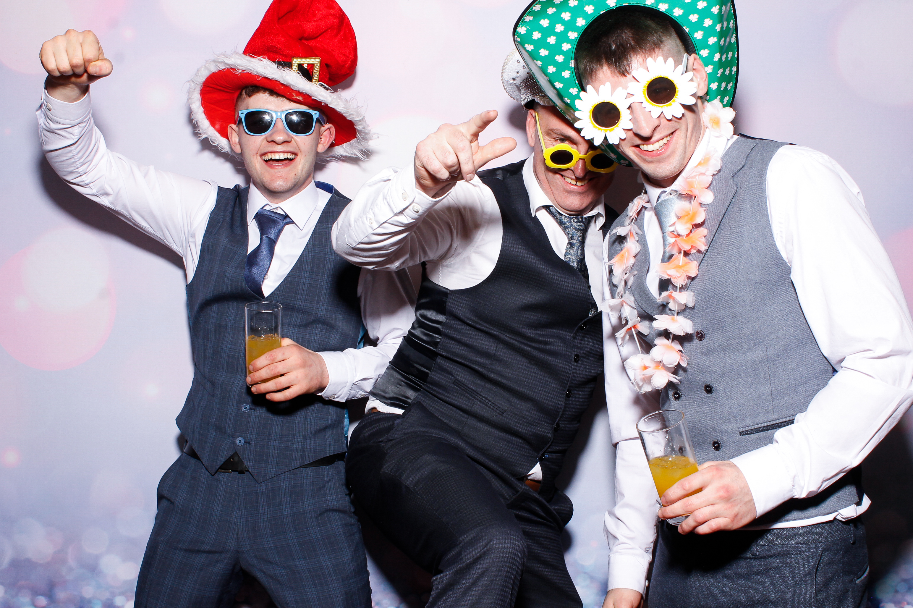 Louise & Gerard | View more photos from the event at gallery.snapmagic.ie/u/SnapMagic/Louise-Gerard