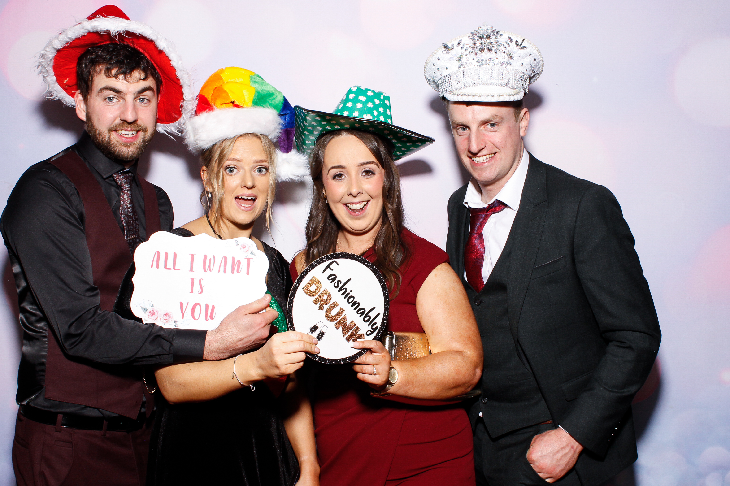 Louise & Gerard | View more photos from the event at gallery.snapmagic.ie/u/SnapMagic/Louise-Gerard