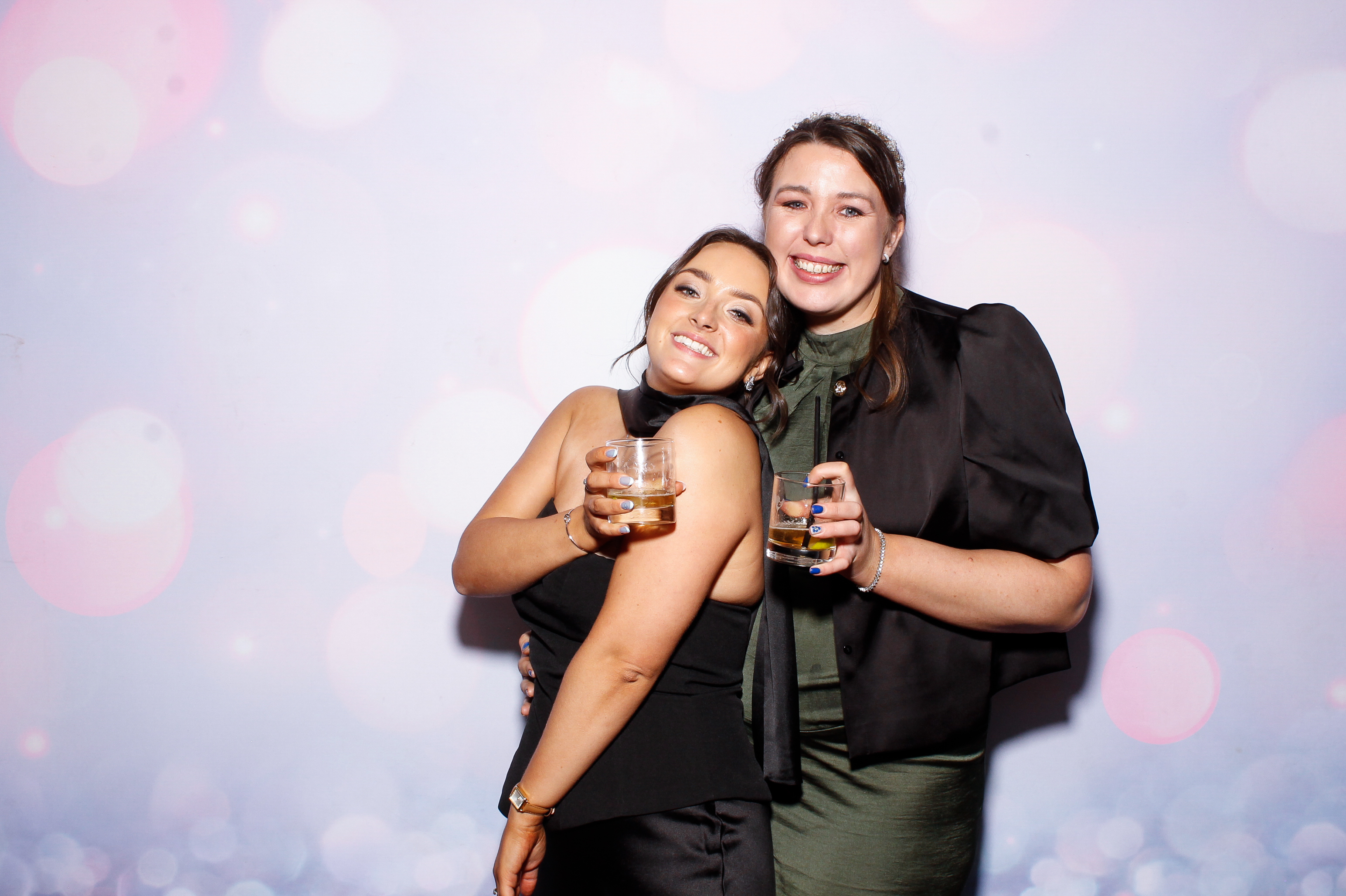 Louise & Gerard | View more photos from the event at gallery.snapmagic.ie/u/SnapMagic/Louise-Gerard