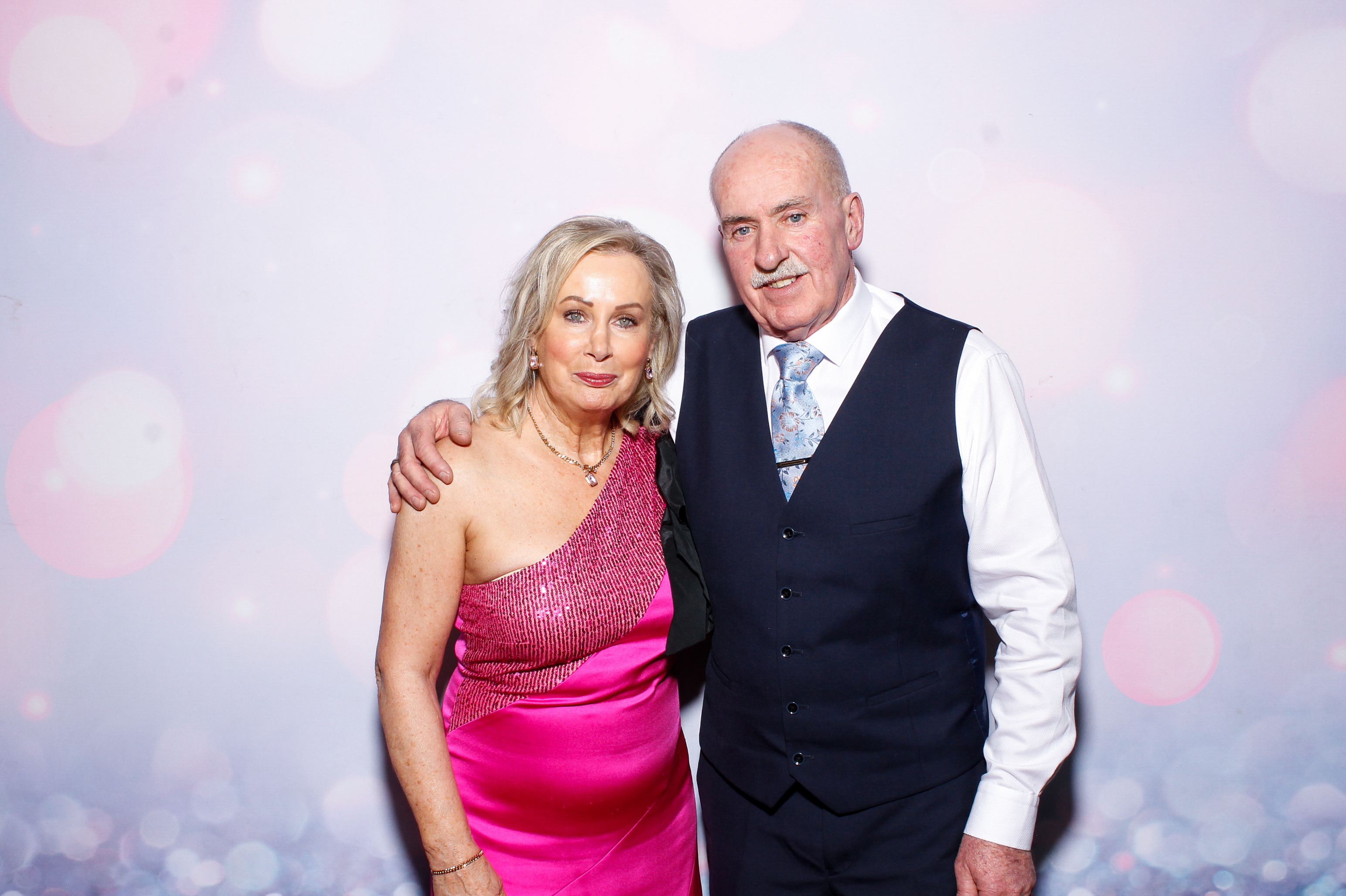 Louise & Gerard | View more photos from the event at gallery.snapmagic.ie/u/SnapMagic/Louise-Gerard