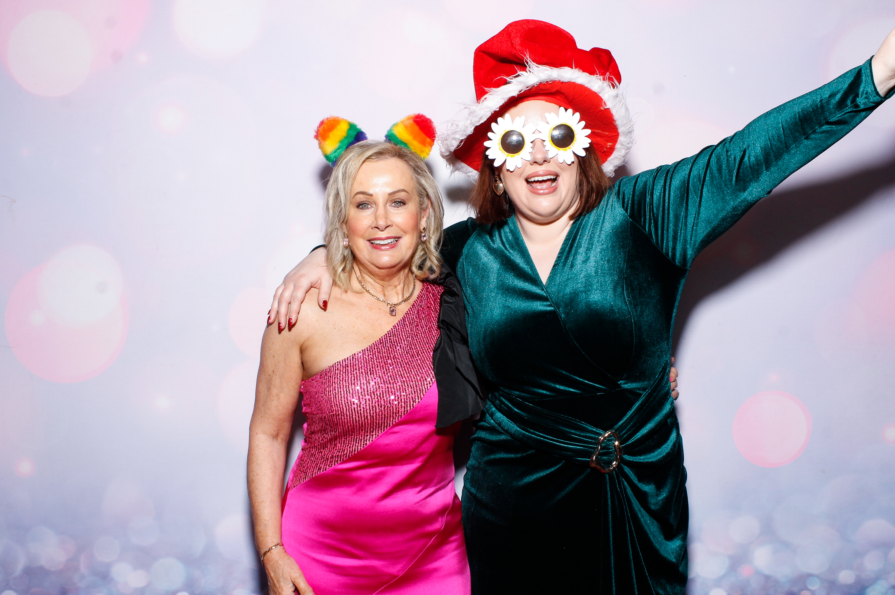 Louise & Gerard | View more photos from the event at gallery.snapmagic.ie/u/SnapMagic/Louise-Gerard