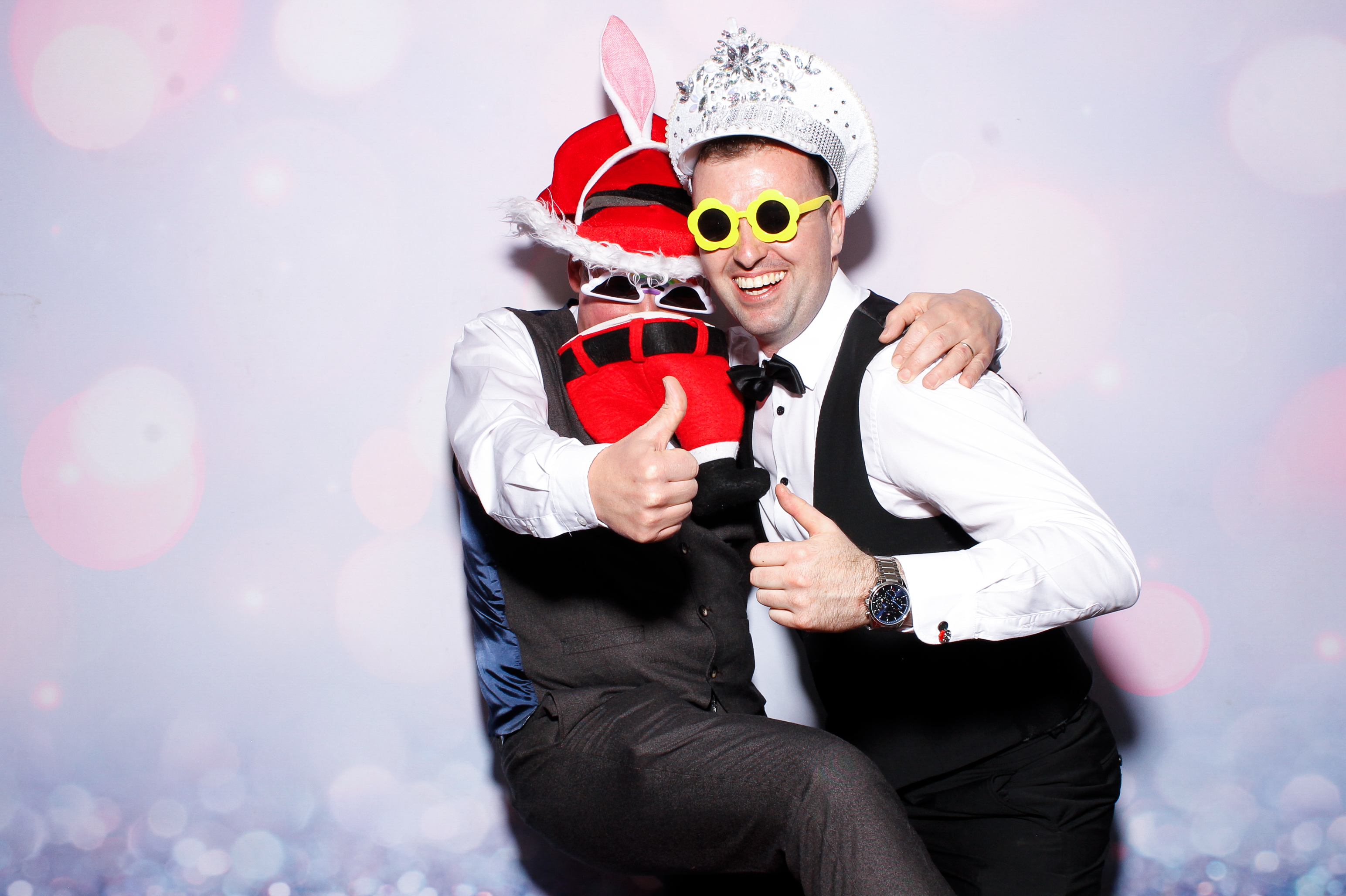 Louise & Gerard | View more photos from the event at gallery.snapmagic.ie/u/SnapMagic/Louise-Gerard