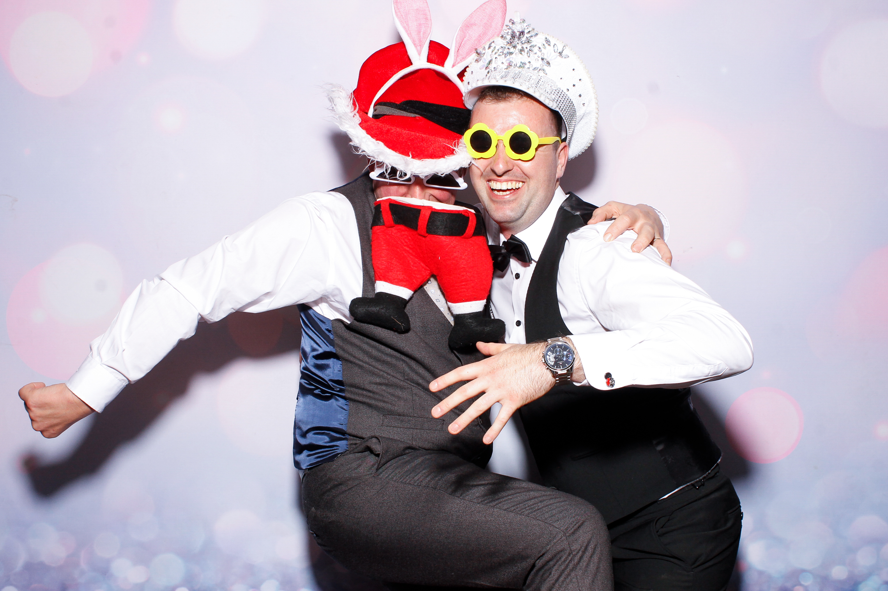 Louise & Gerard | View more photos from the event at gallery.snapmagic.ie/u/SnapMagic/Louise-Gerard