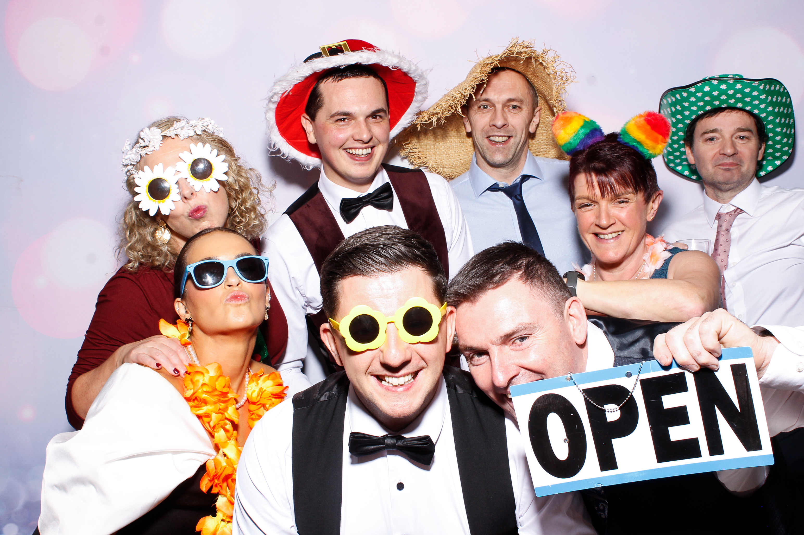 Louise & Gerard | View more photos from the event at gallery.snapmagic.ie/u/SnapMagic/Louise-Gerard