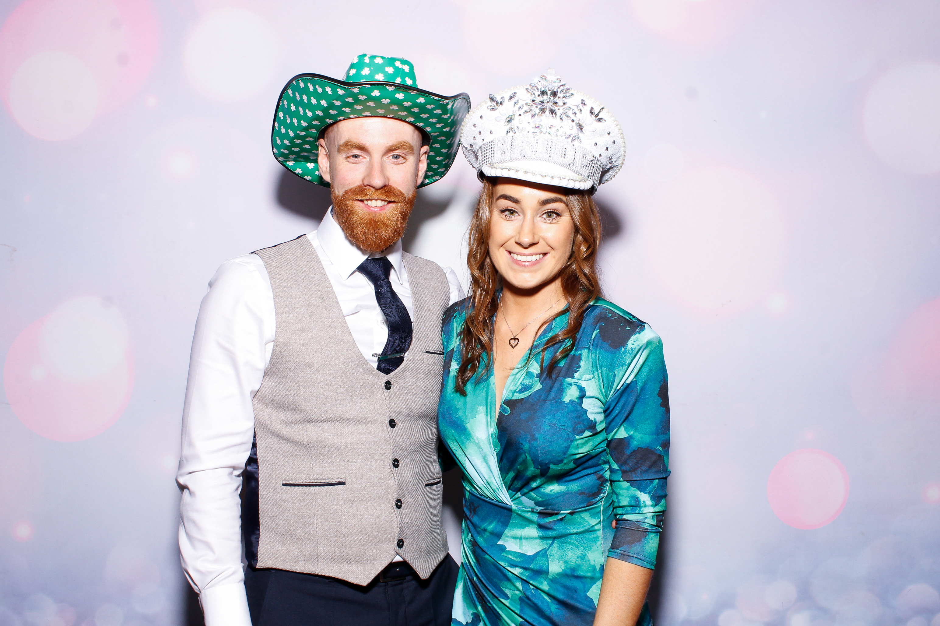 Louise & Gerard | View more photos from the event at gallery.snapmagic.ie/u/SnapMagic/Louise-Gerard