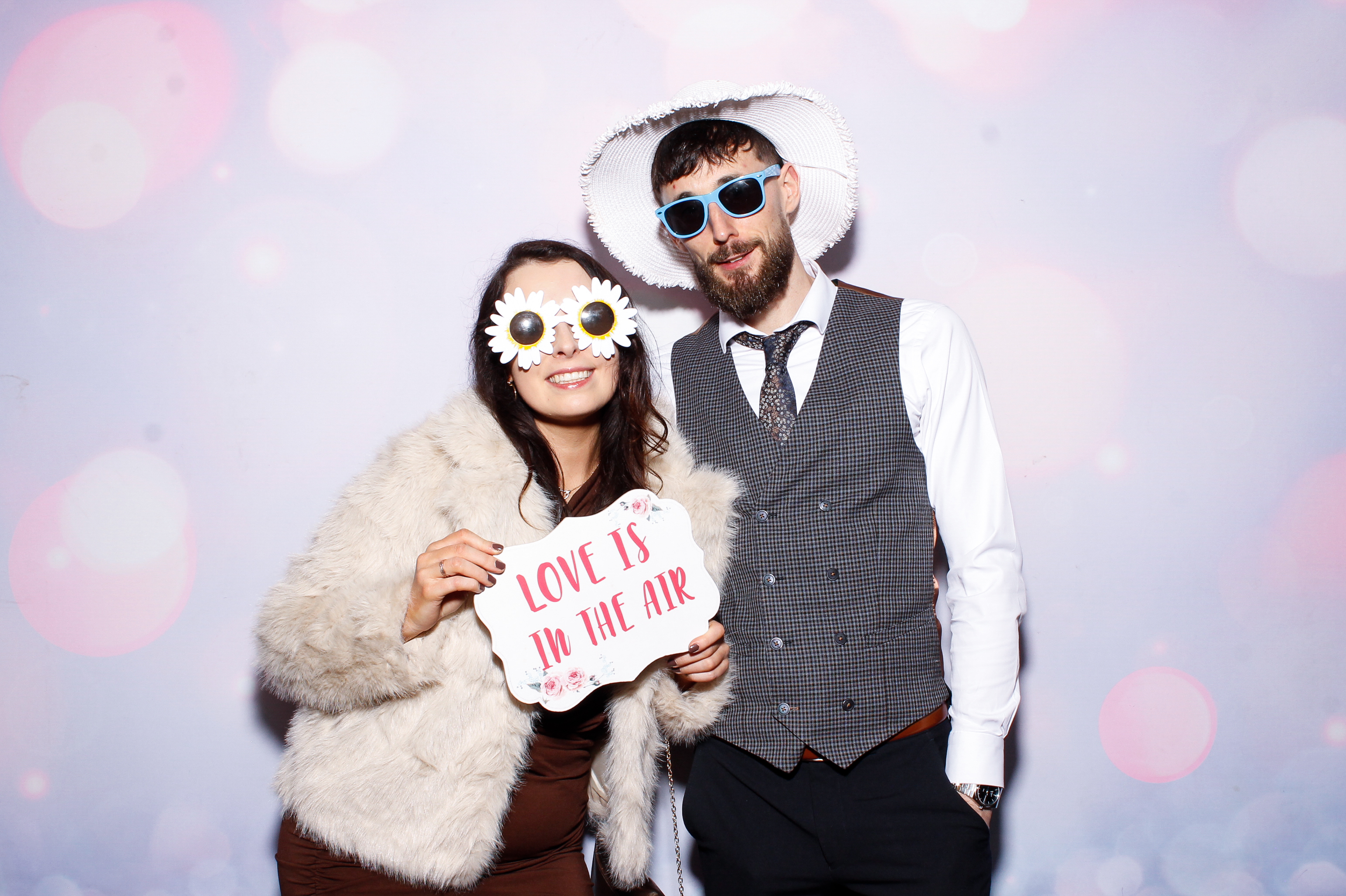 Louise & Gerard | View more photos from the event at gallery.snapmagic.ie/u/SnapMagic/Louise-Gerard