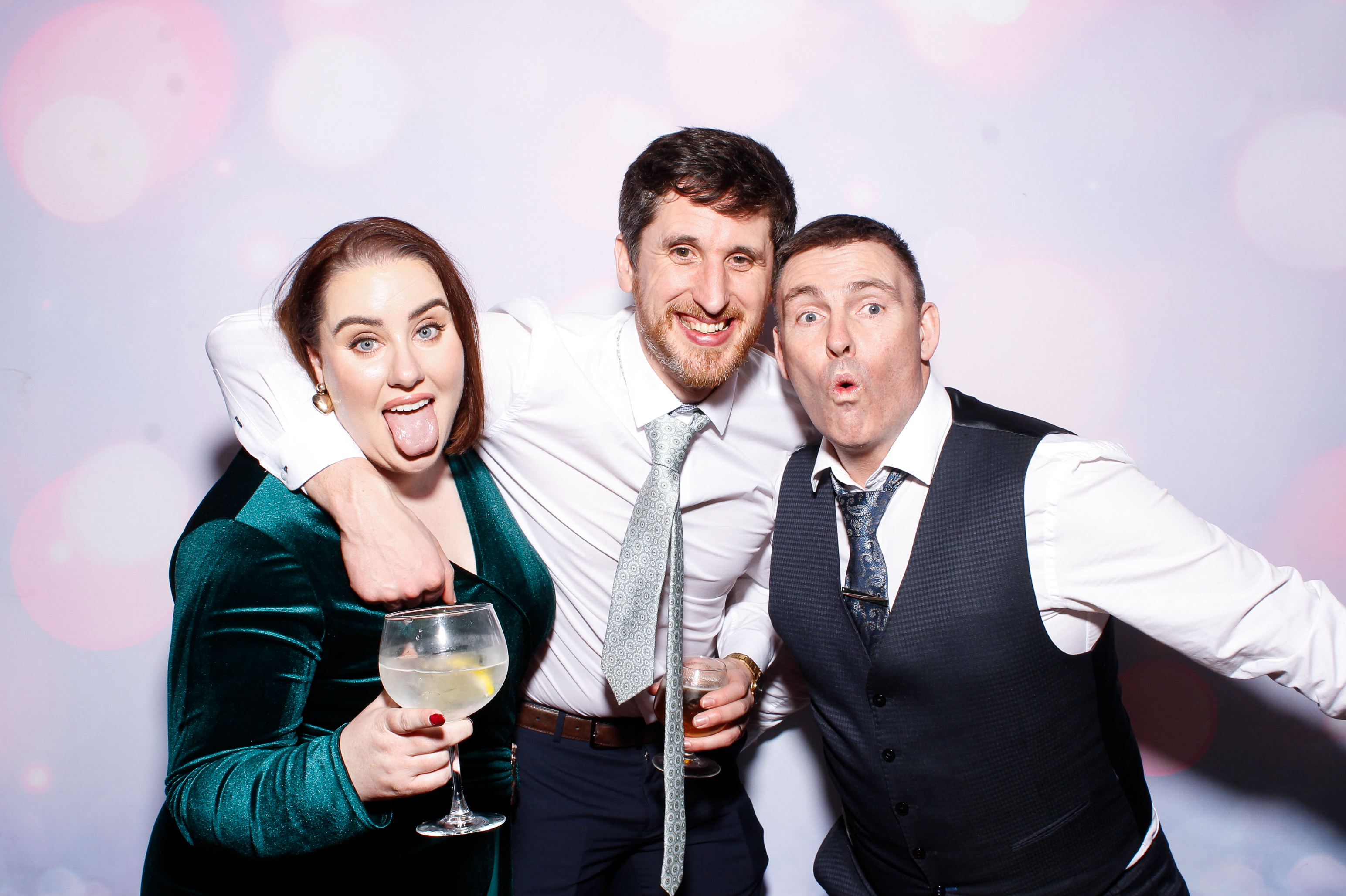 Louise & Gerard | View more photos from the event at gallery.snapmagic.ie/u/SnapMagic/Louise-Gerard