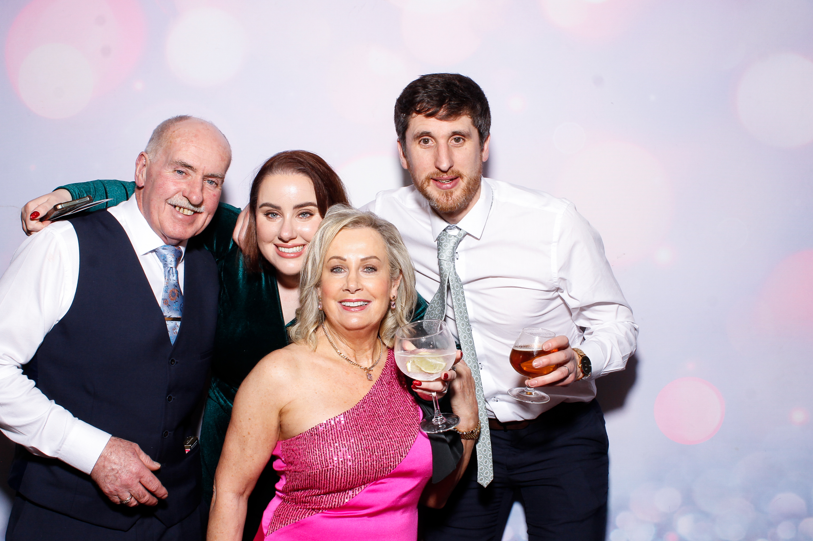 Louise & Gerard | View more photos from the event at gallery.snapmagic.ie/u/SnapMagic/Louise-Gerard