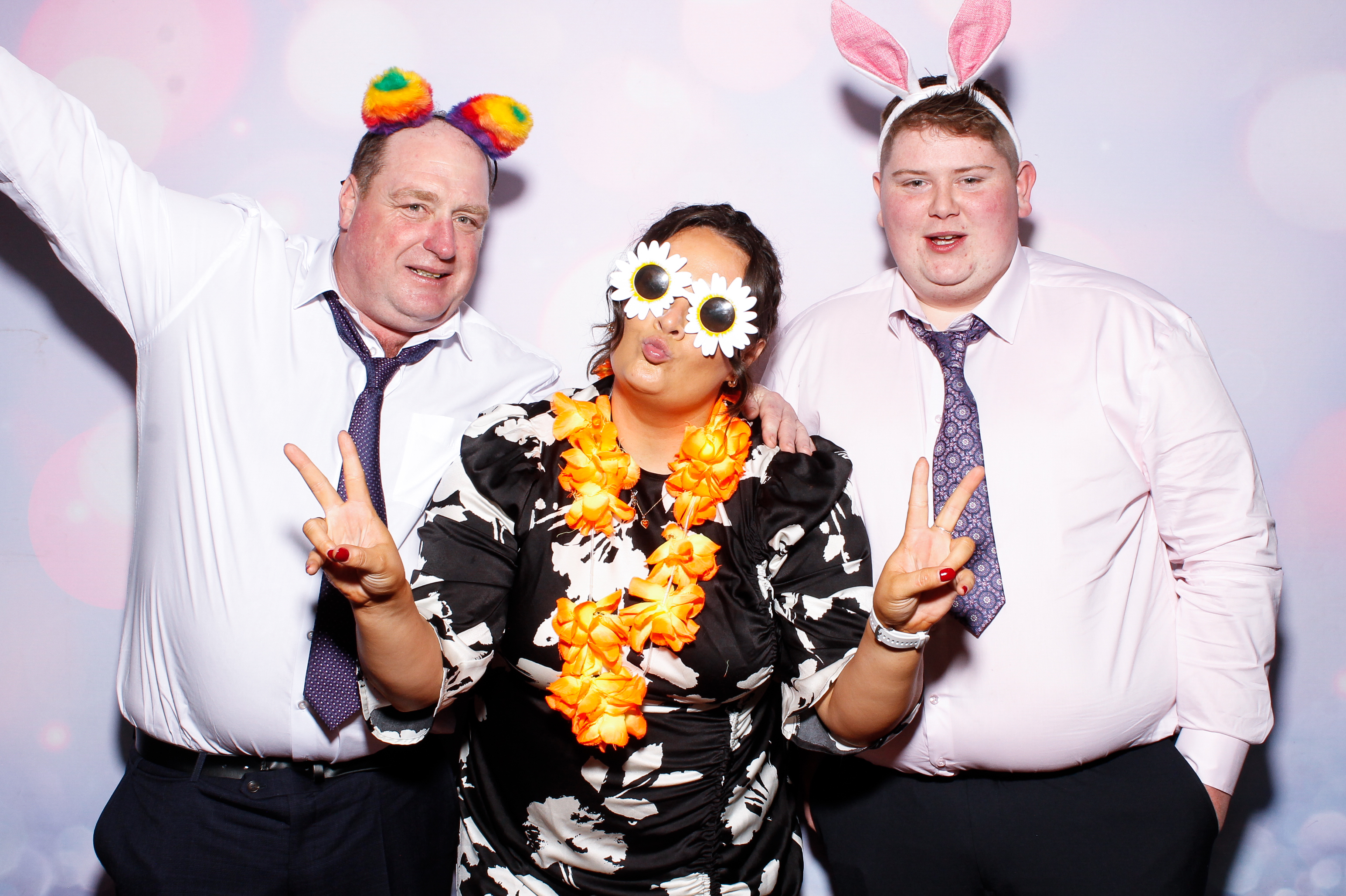 Louise & Gerard | View more photos from the event at gallery.snapmagic.ie/u/SnapMagic/Louise-Gerard