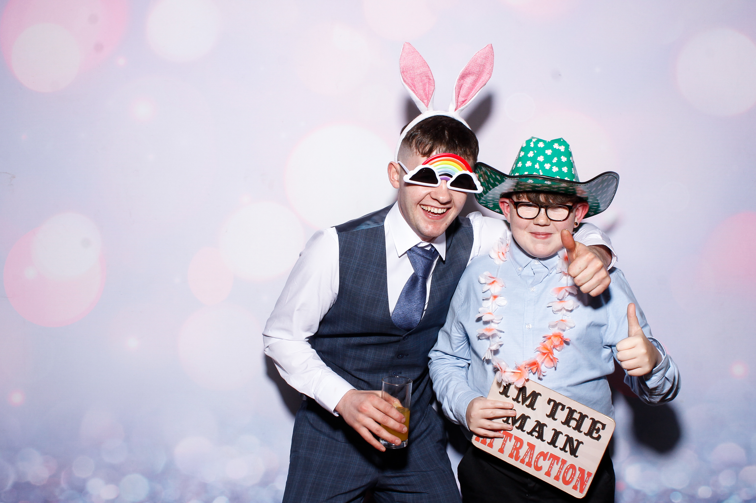 Louise & Gerard | View more photos from the event at gallery.snapmagic.ie/u/SnapMagic/Louise-Gerard