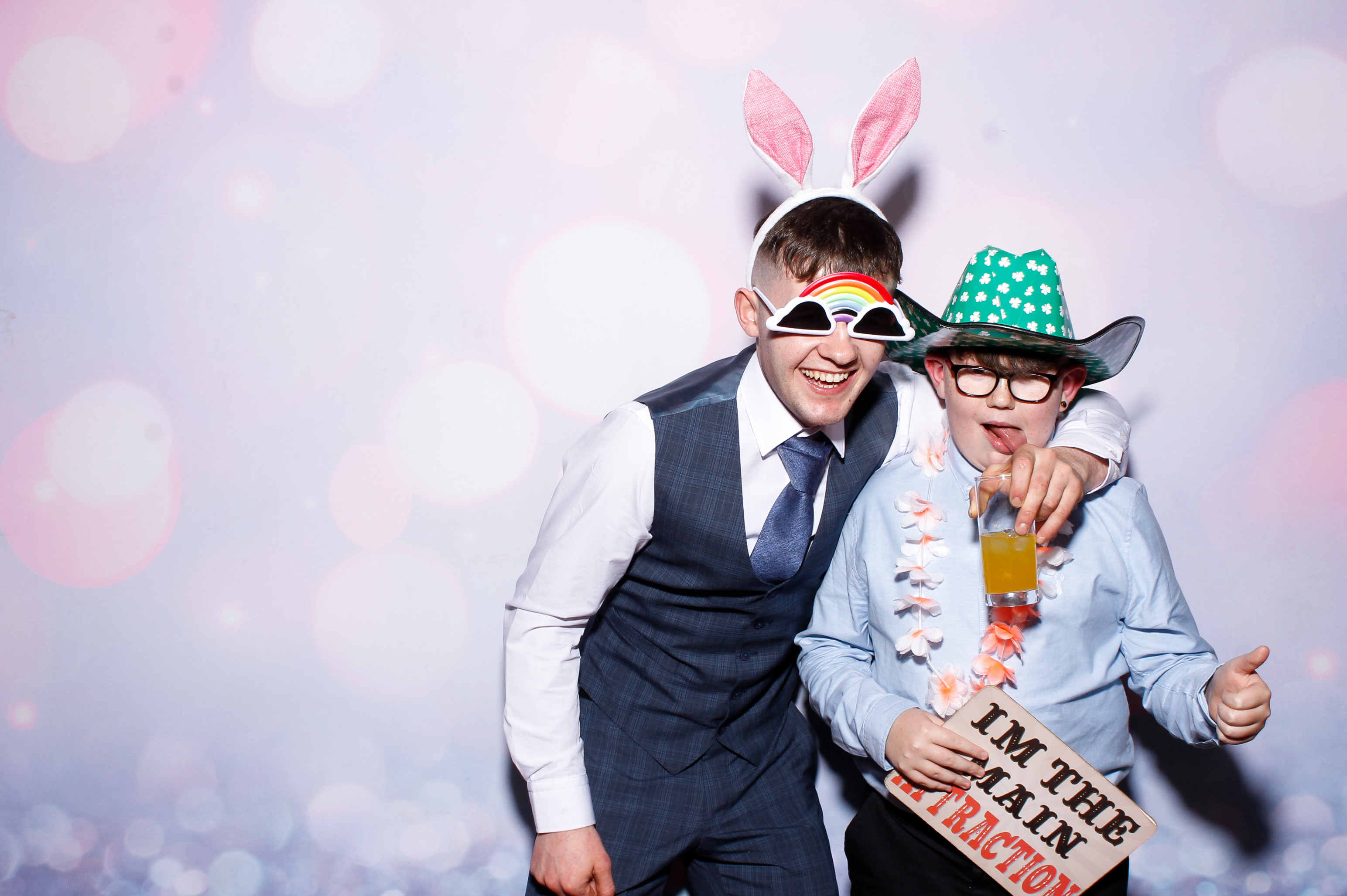 Louise & Gerard | View more photos from the event at gallery.snapmagic.ie/u/SnapMagic/Louise-Gerard