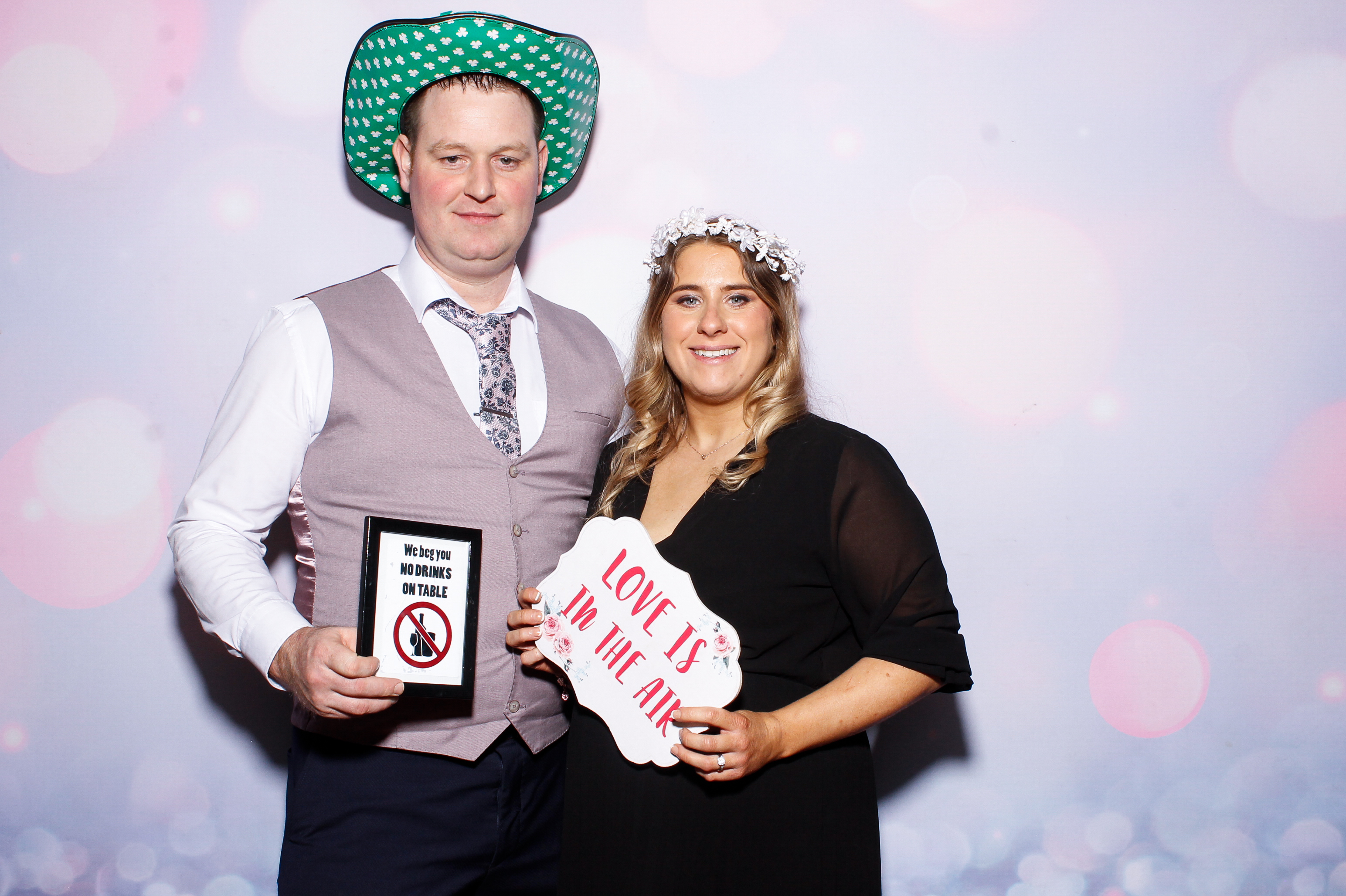 Louise & Gerard | View more photos from the event at gallery.snapmagic.ie/u/SnapMagic/Louise-Gerard