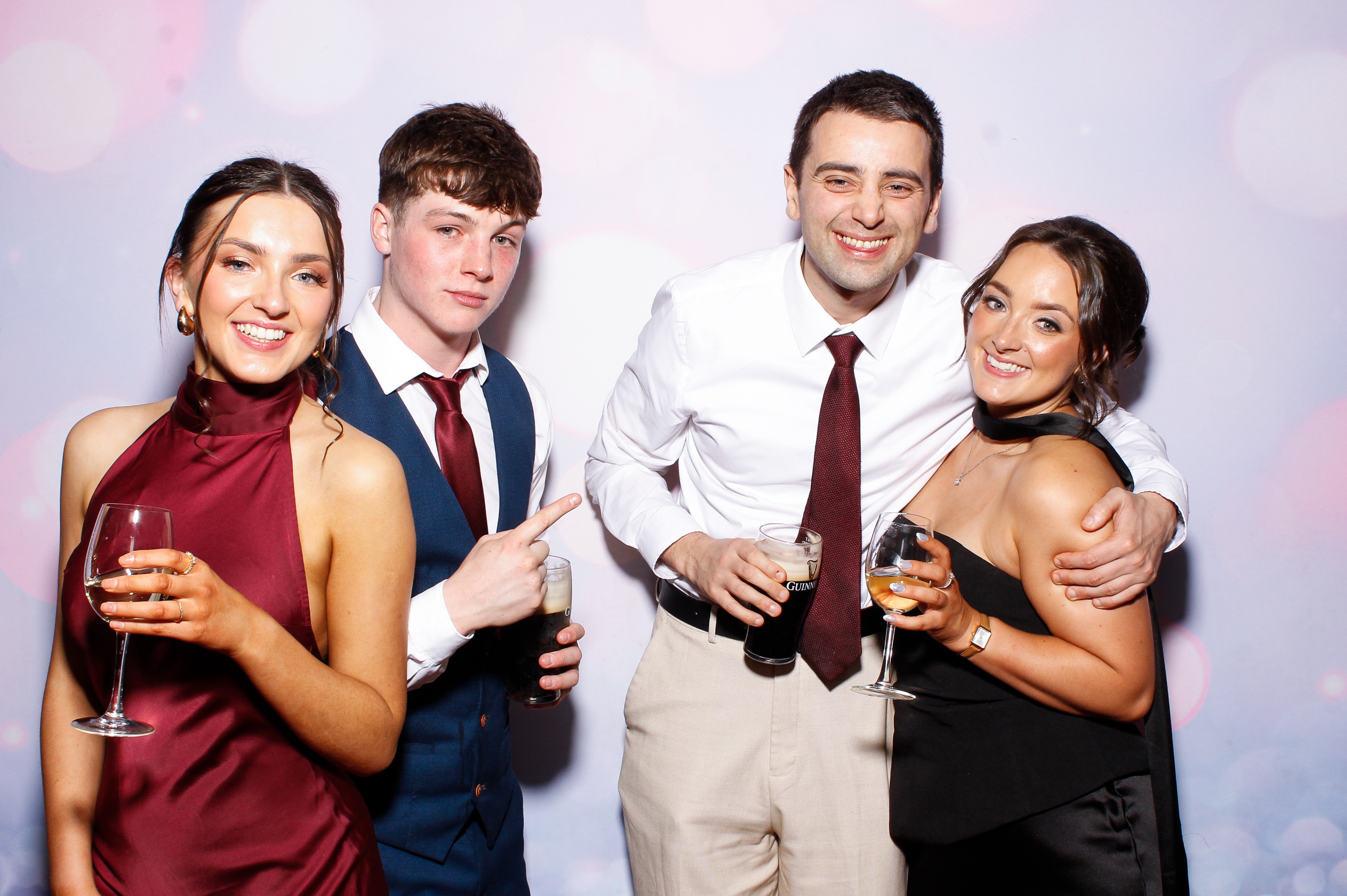 Louise & Gerard | View more photos from the event at gallery.snapmagic.ie/u/SnapMagic/Louise-Gerard