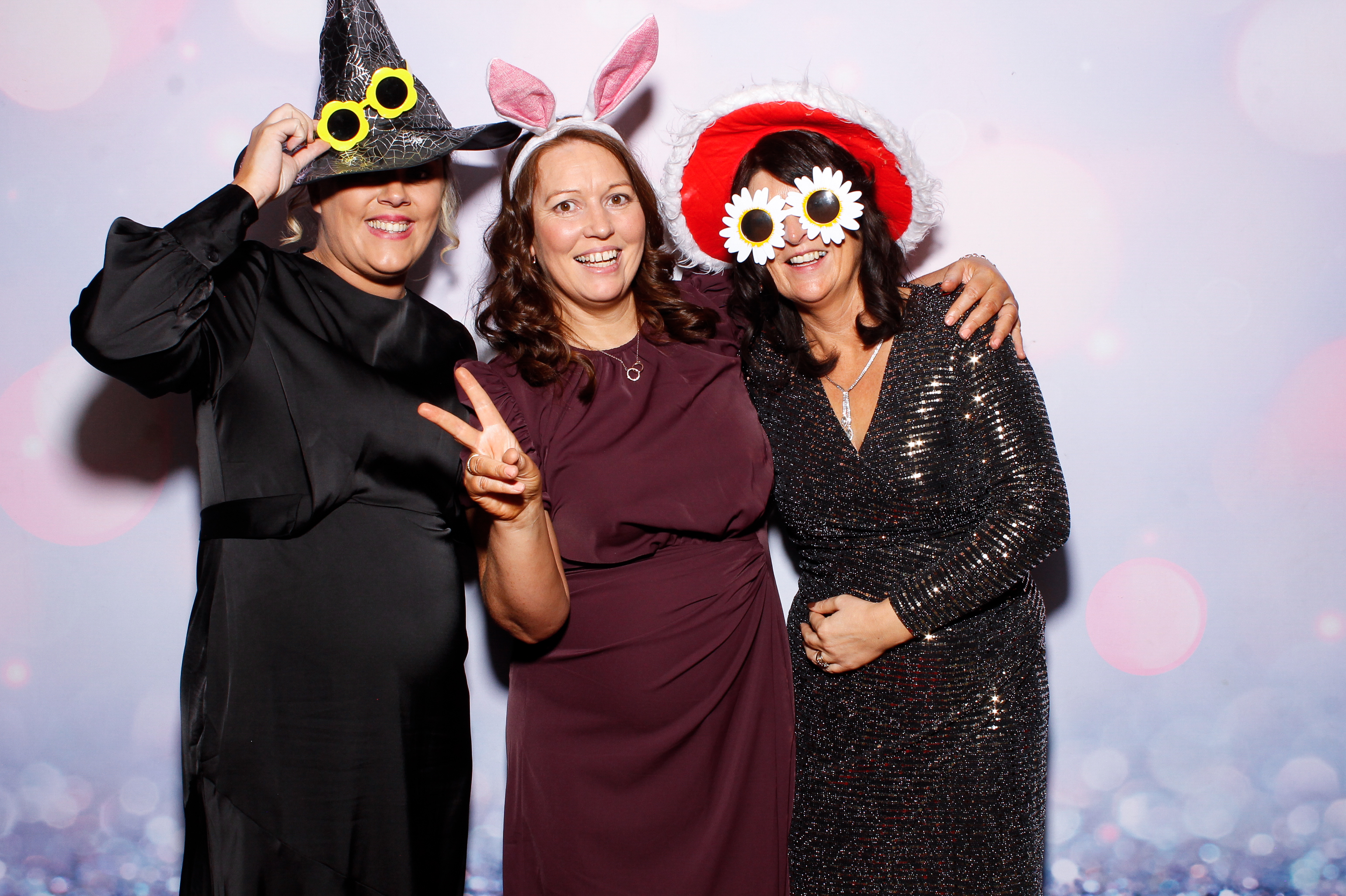 Louise & Gerard | View more photos from the event at gallery.snapmagic.ie/u/SnapMagic/Louise-Gerard