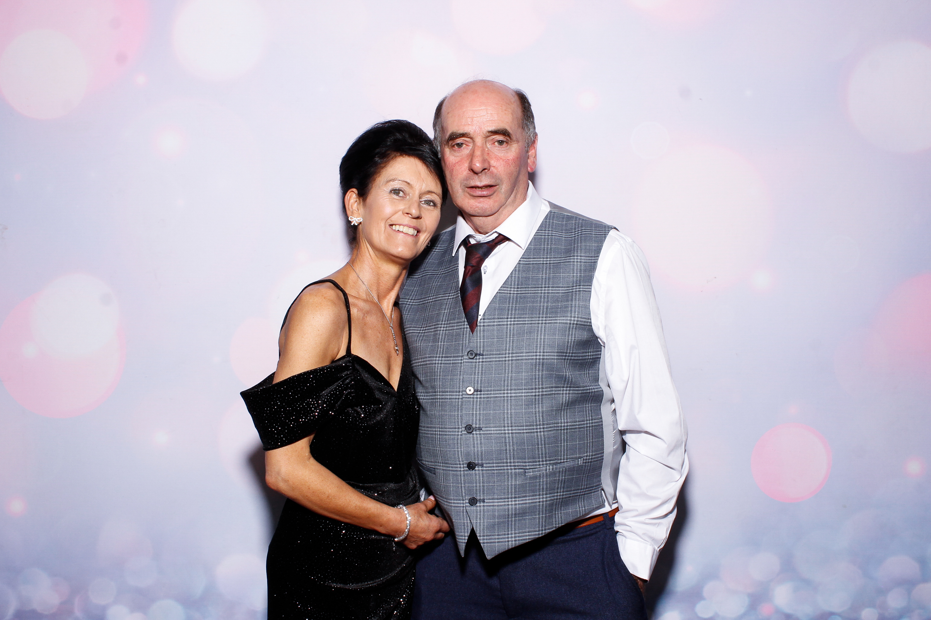 Louise & Gerard | View more photos from the event at gallery.snapmagic.ie/u/SnapMagic/Louise-Gerard