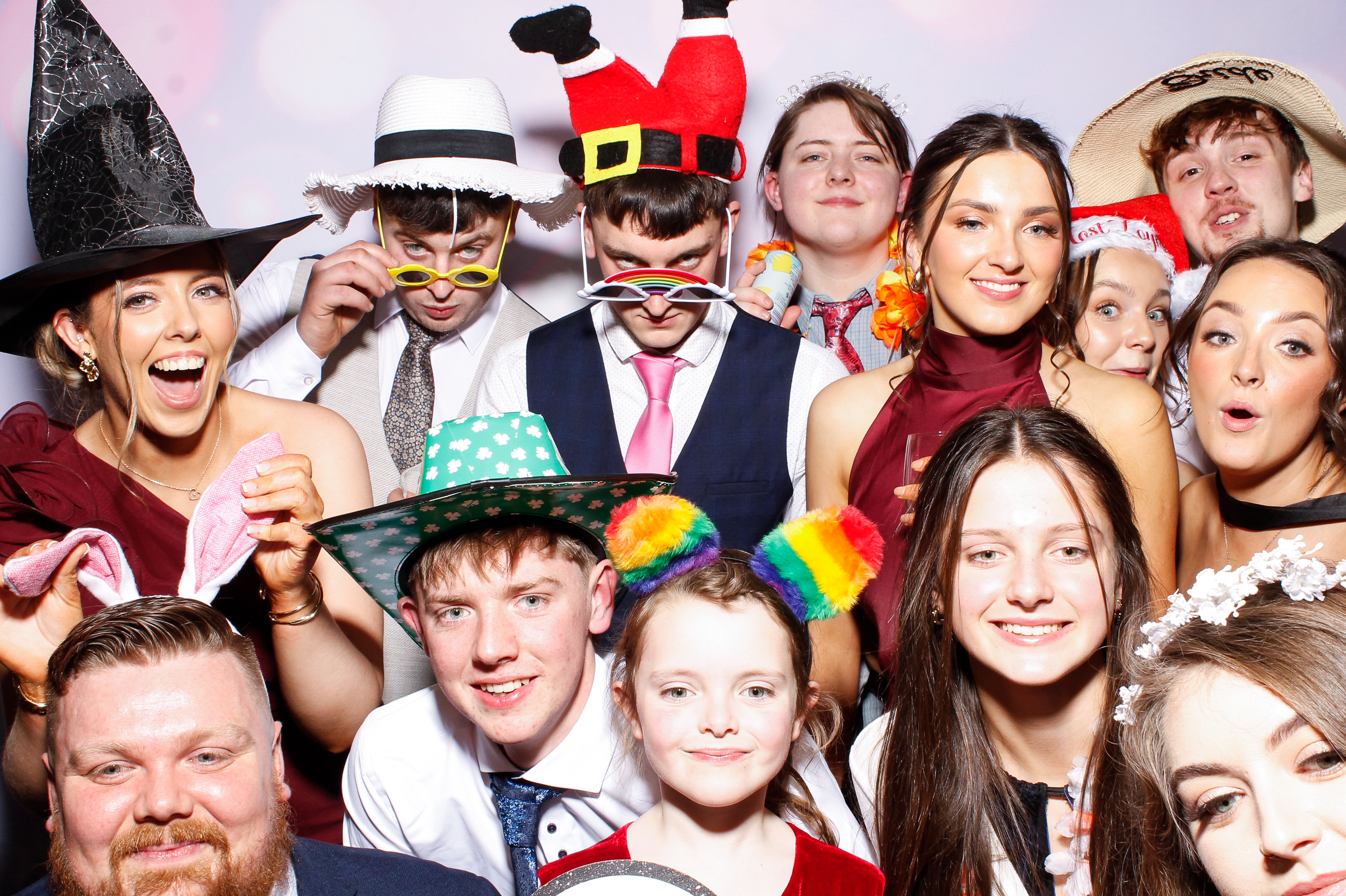 Louise & Gerard | View more photos from the event at gallery.snapmagic.ie/u/SnapMagic/Louise-Gerard