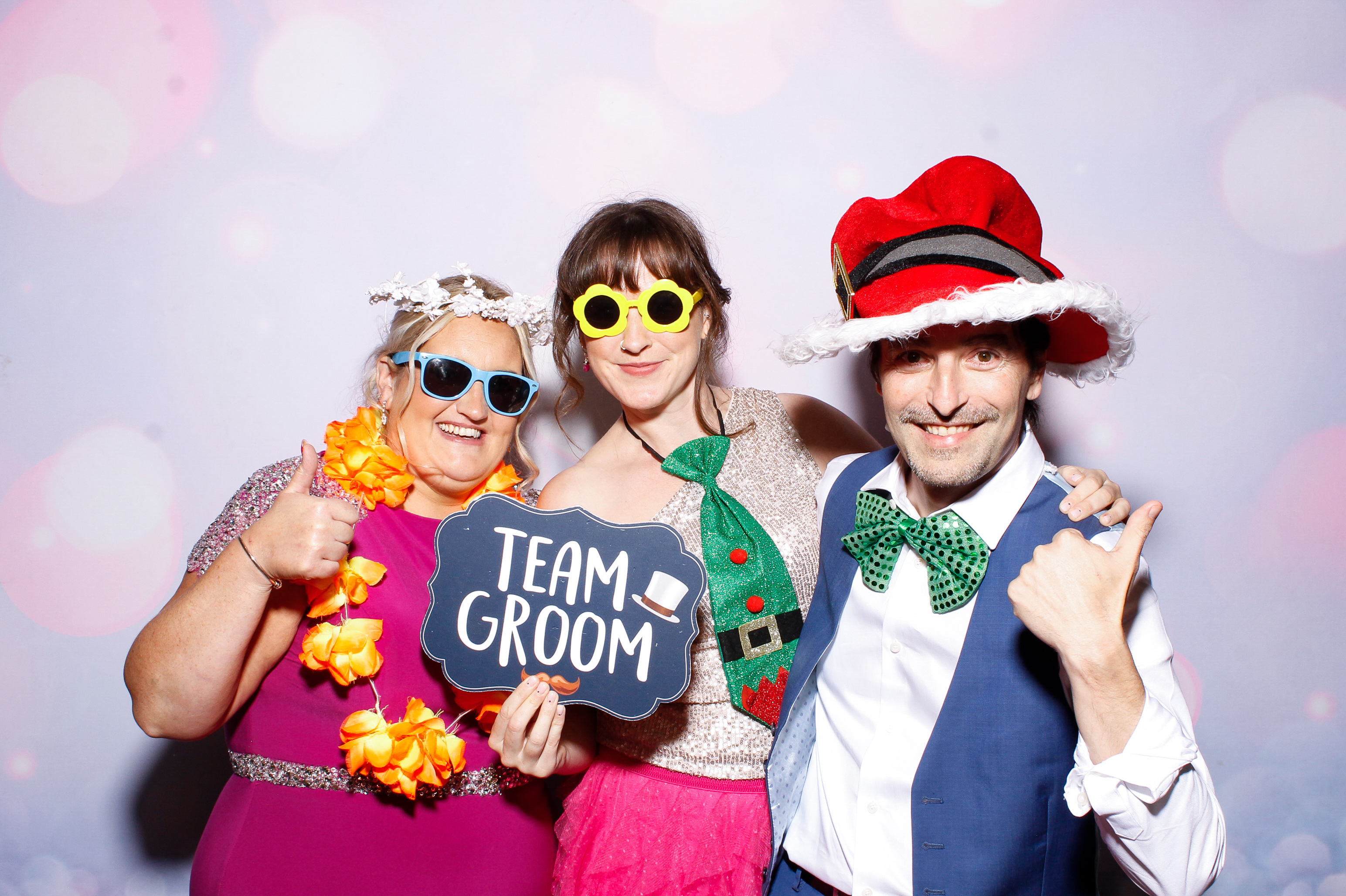 Louise & Gerard | View more photos from the event at gallery.snapmagic.ie/u/SnapMagic/Louise-Gerard