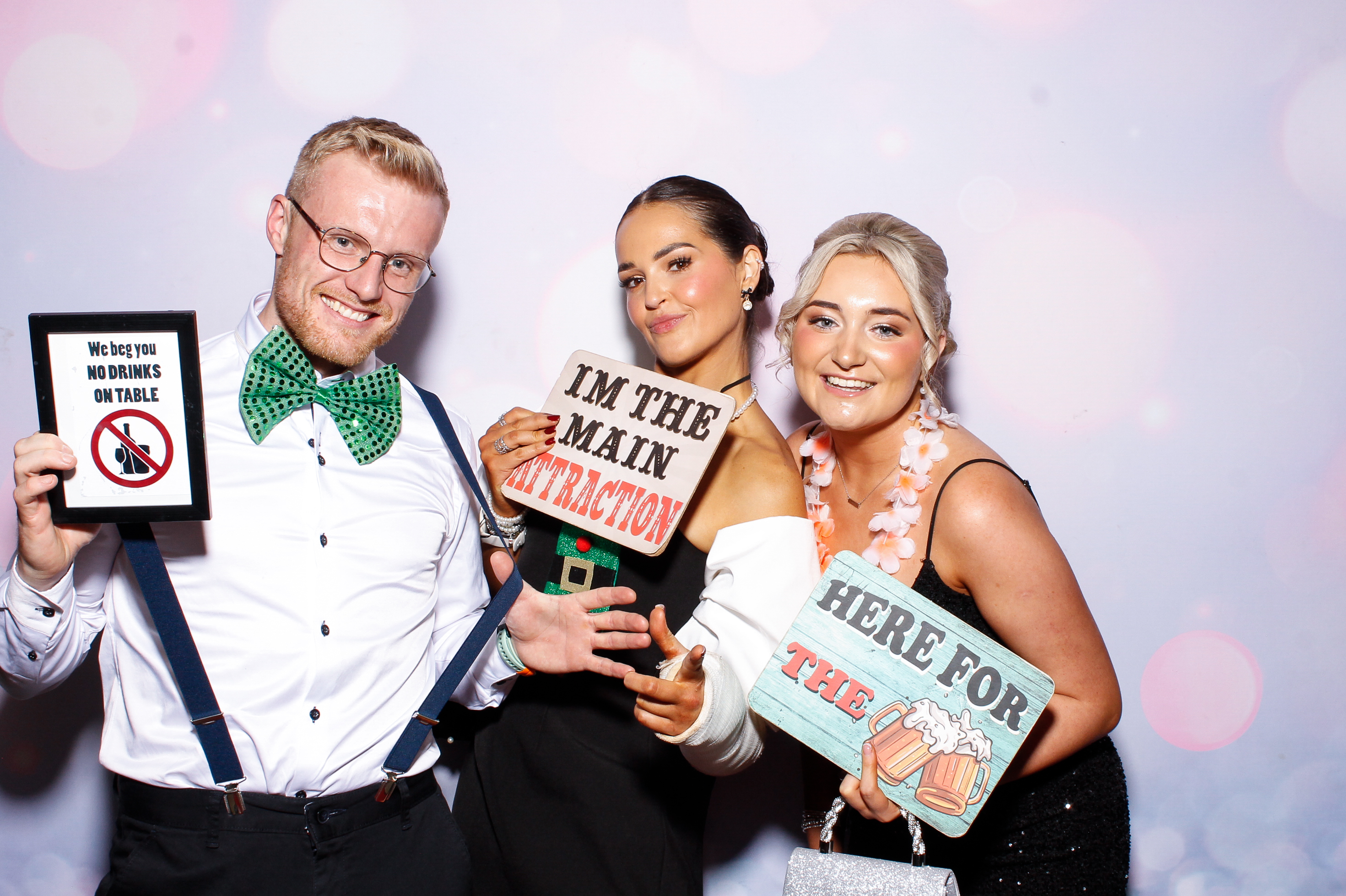 Louise & Gerard | View more photos from the event at gallery.snapmagic.ie/u/SnapMagic/Louise-Gerard