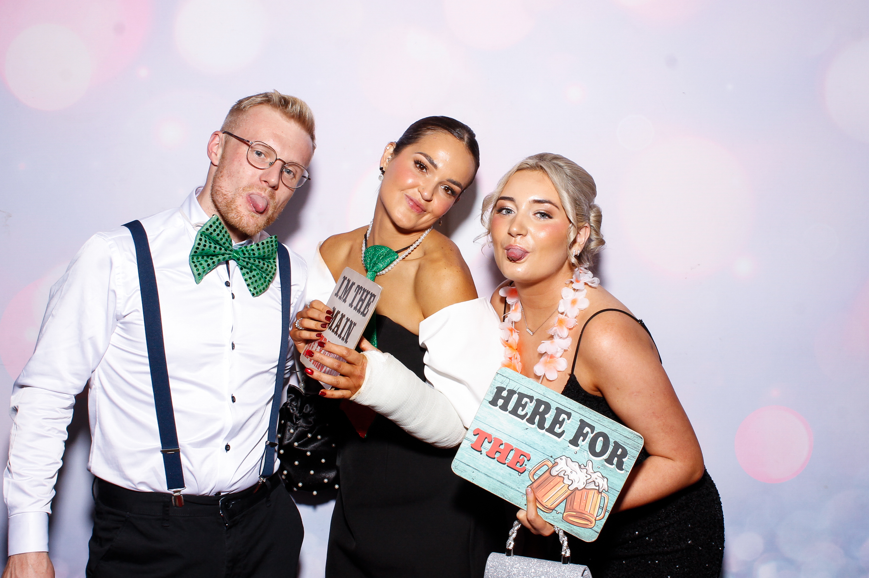 Louise & Gerard | View more photos from the event at gallery.snapmagic.ie/u/SnapMagic/Louise-Gerard