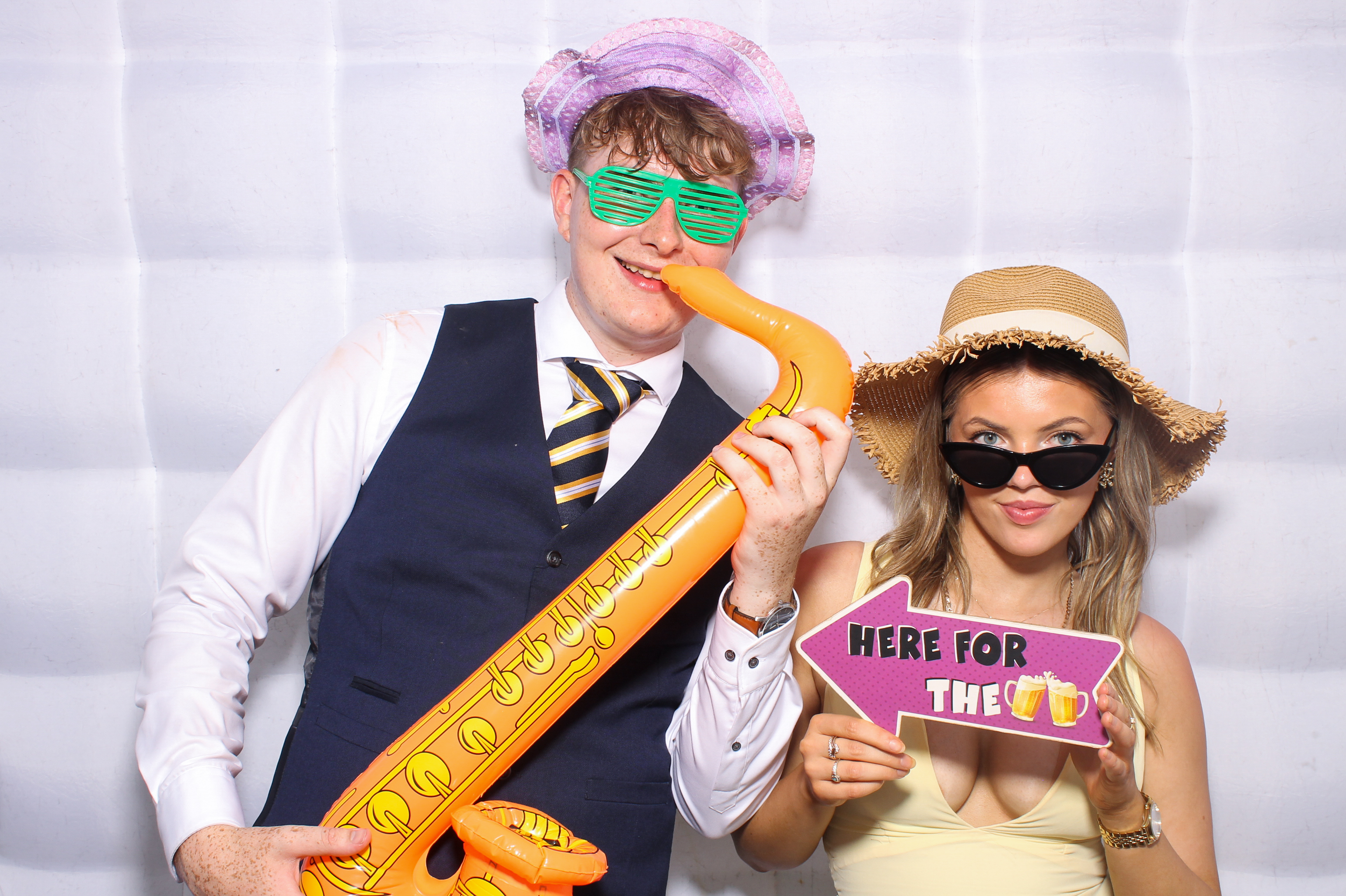 Louise & Shaun | View more photos from the event at gallery.snapmagic.ie/u/SnapMagic/Louise-Shaun