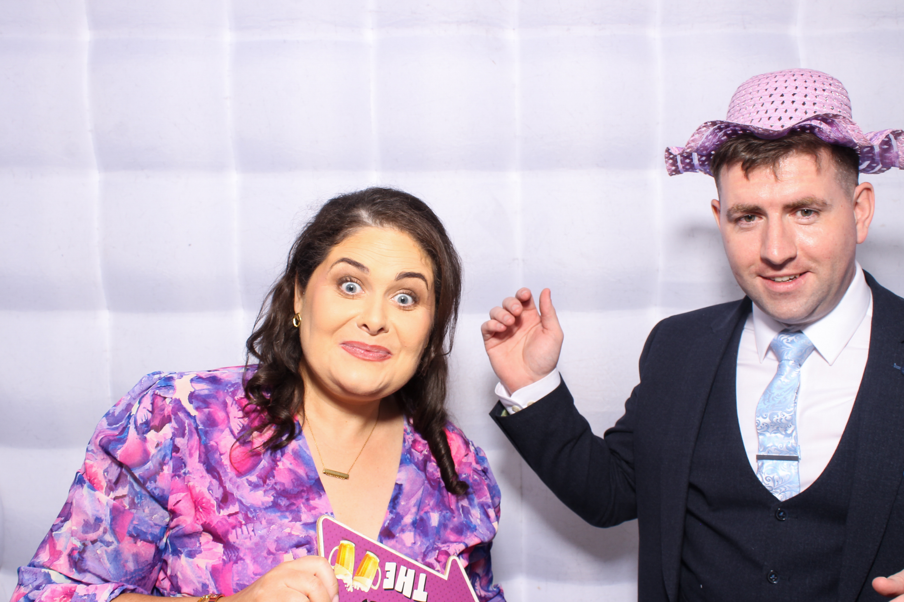 Louise & Shaun | View more photos from the event at gallery.snapmagic.ie/u/SnapMagic/Louise-Shaun