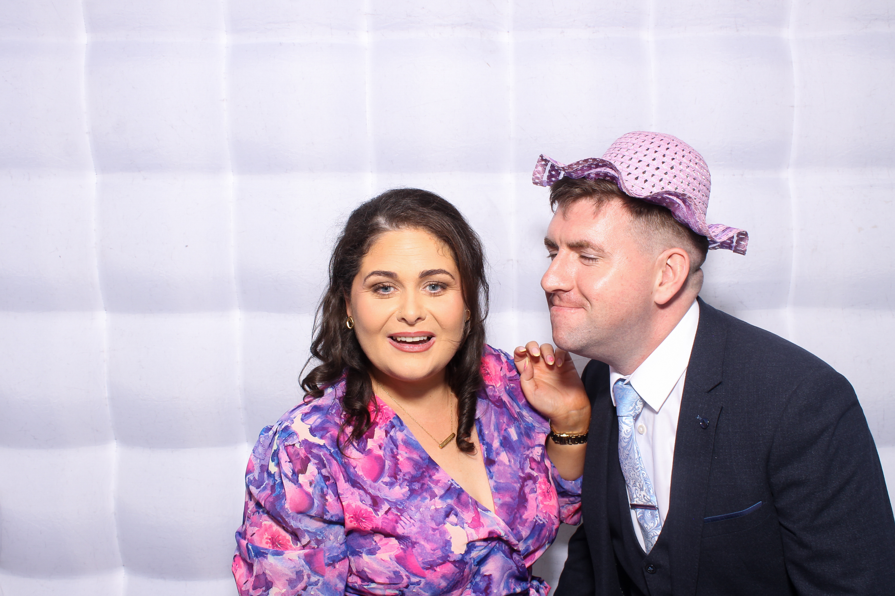 Louise & Shaun | View more photos from the event at gallery.snapmagic.ie/u/SnapMagic/Louise-Shaun