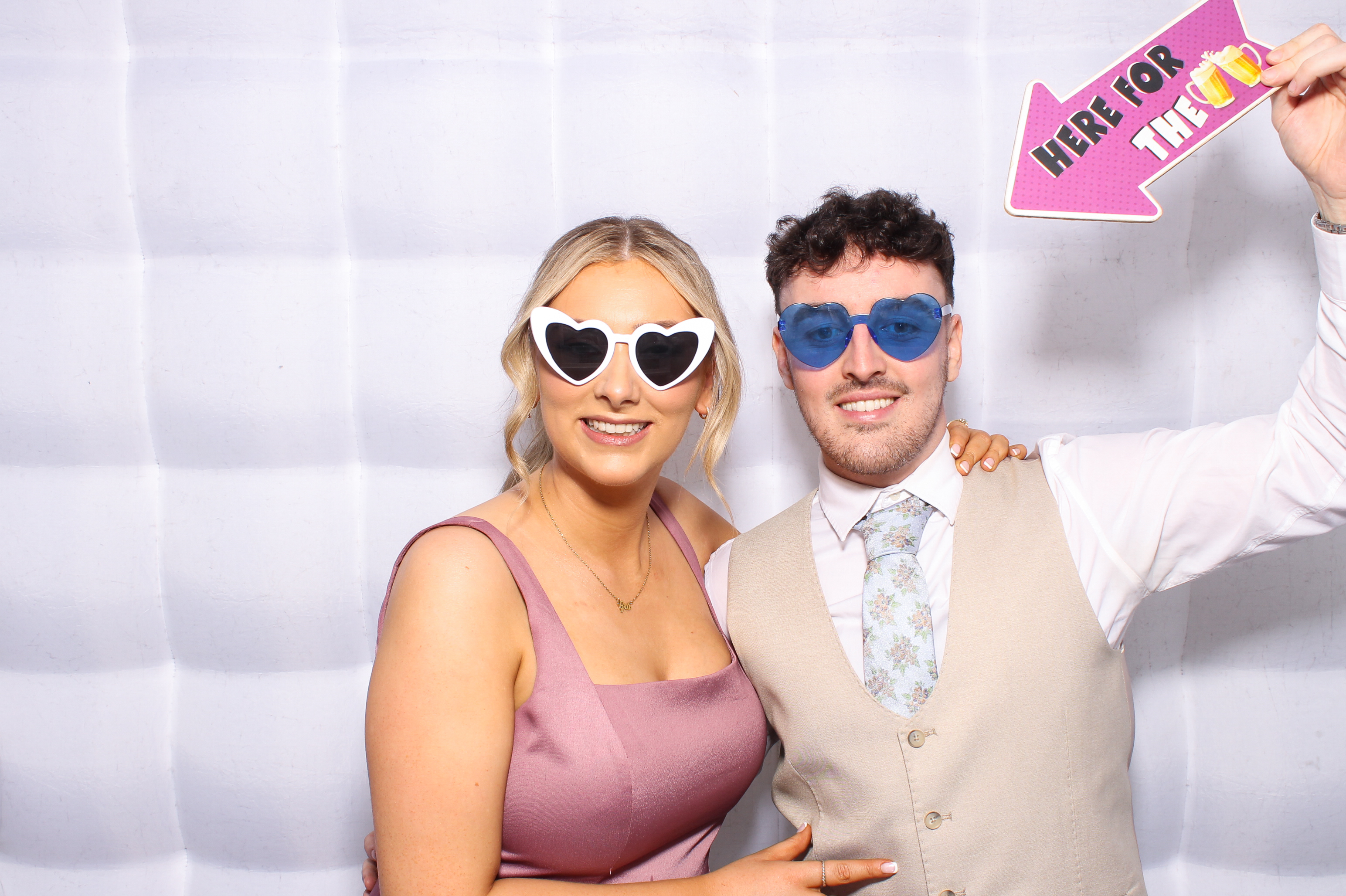 Louise & Shaun | View more photos from the event at gallery.snapmagic.ie/u/SnapMagic/Louise-Shaun