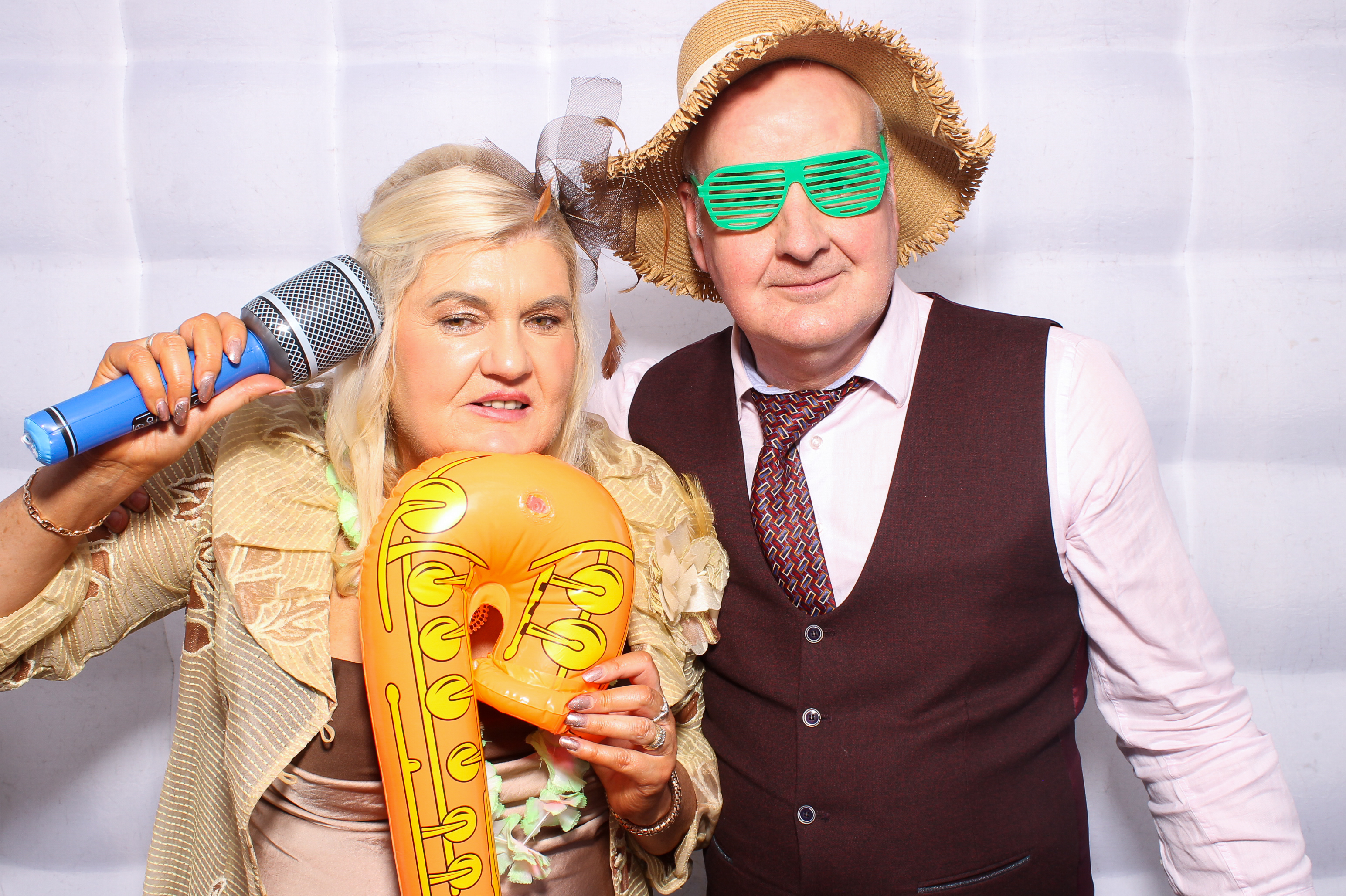 Louise & Shaun | View more photos from the event at gallery.snapmagic.ie/u/SnapMagic/Louise-Shaun
