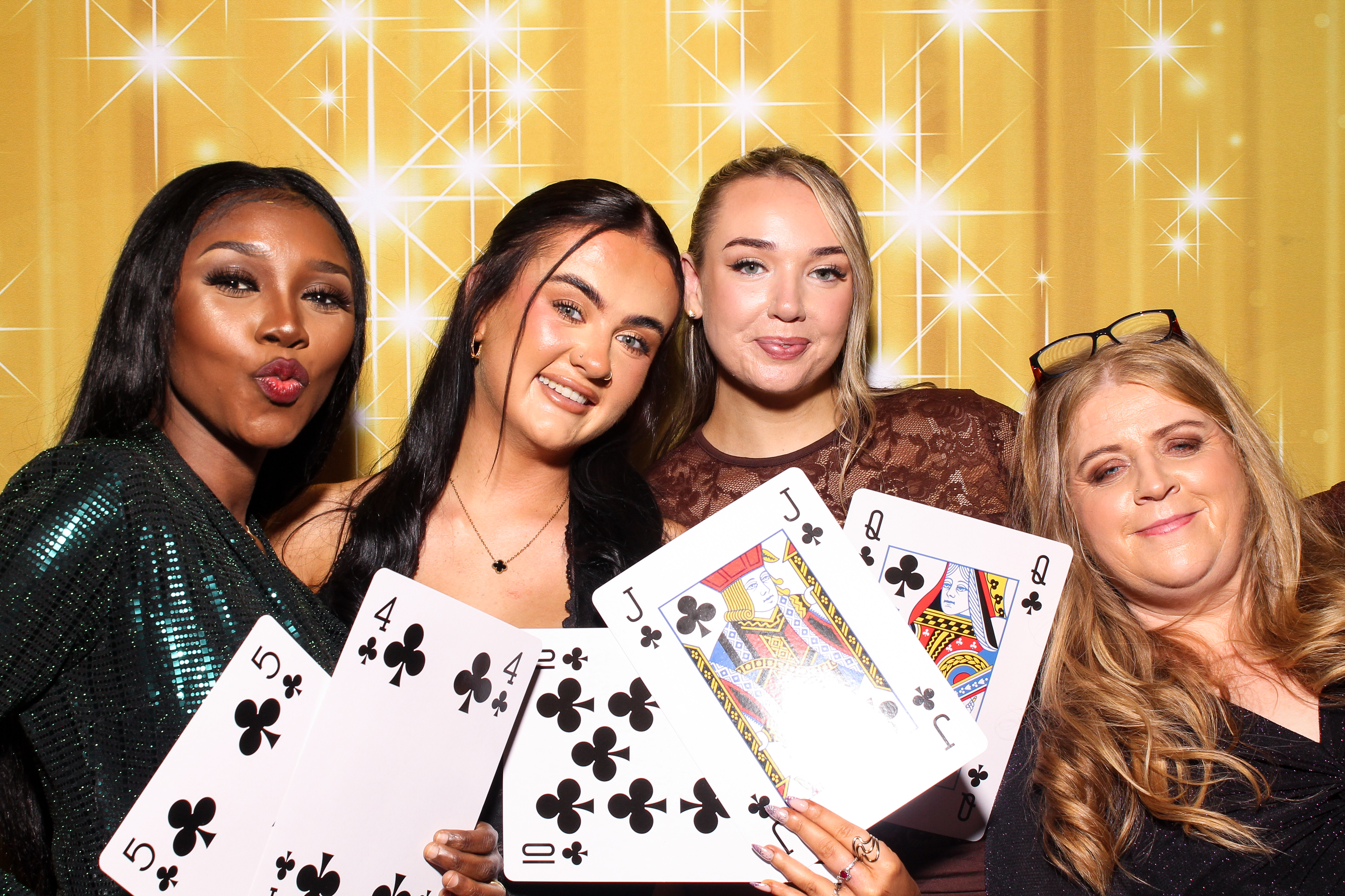 MAWDY Las Vegas Christmas Party 2025 | View more photos from the event at gallery.snapmagic.ie/u/SnapMagic/MAWDY-Las-Vegas-Christmas-Party-2025