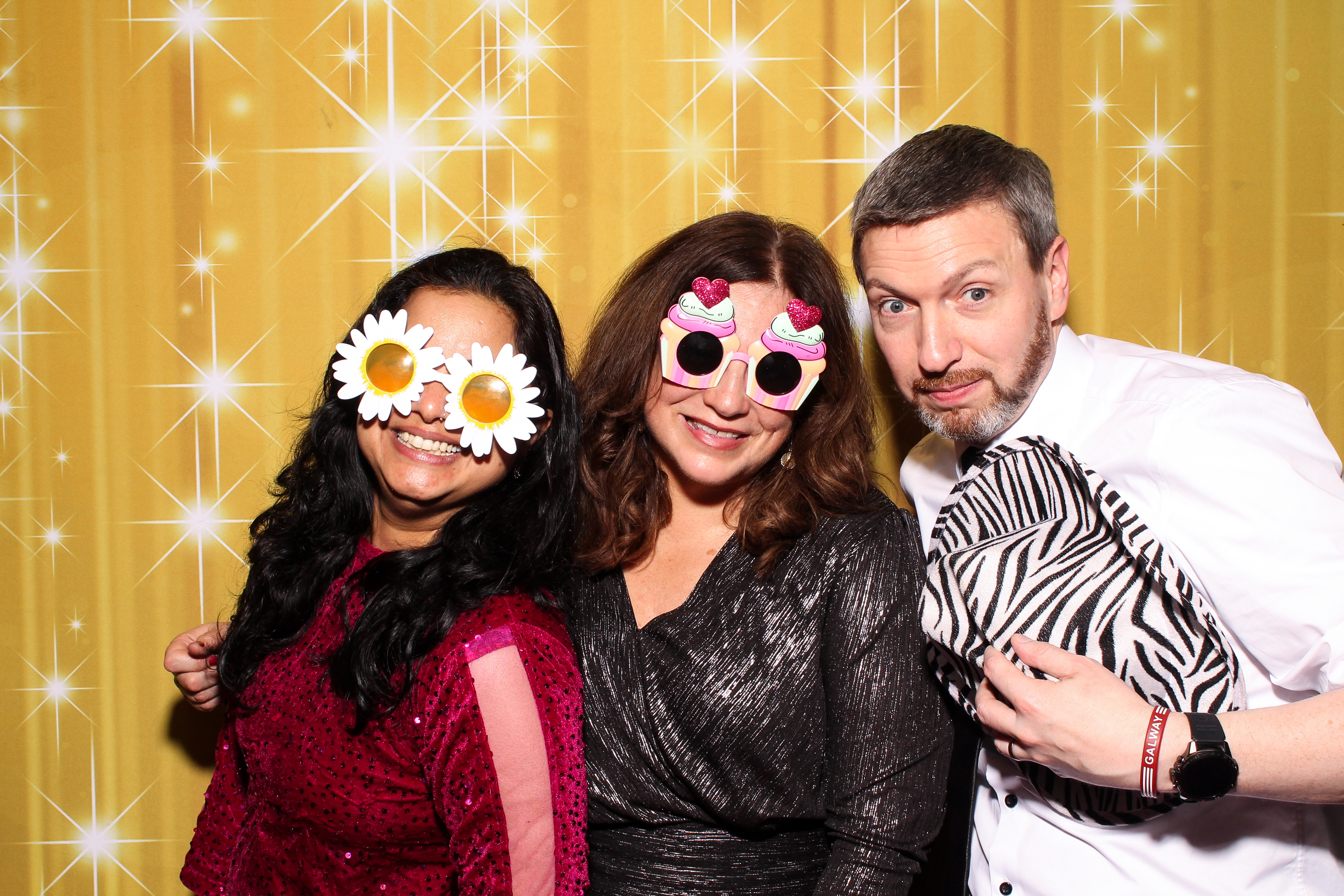 MAWDY Las Vegas Christmas Party 2025 | View more photos from the event at gallery.snapmagic.ie/u/SnapMagic/MAWDY-Las-Vegas-Christmas-Party-2025