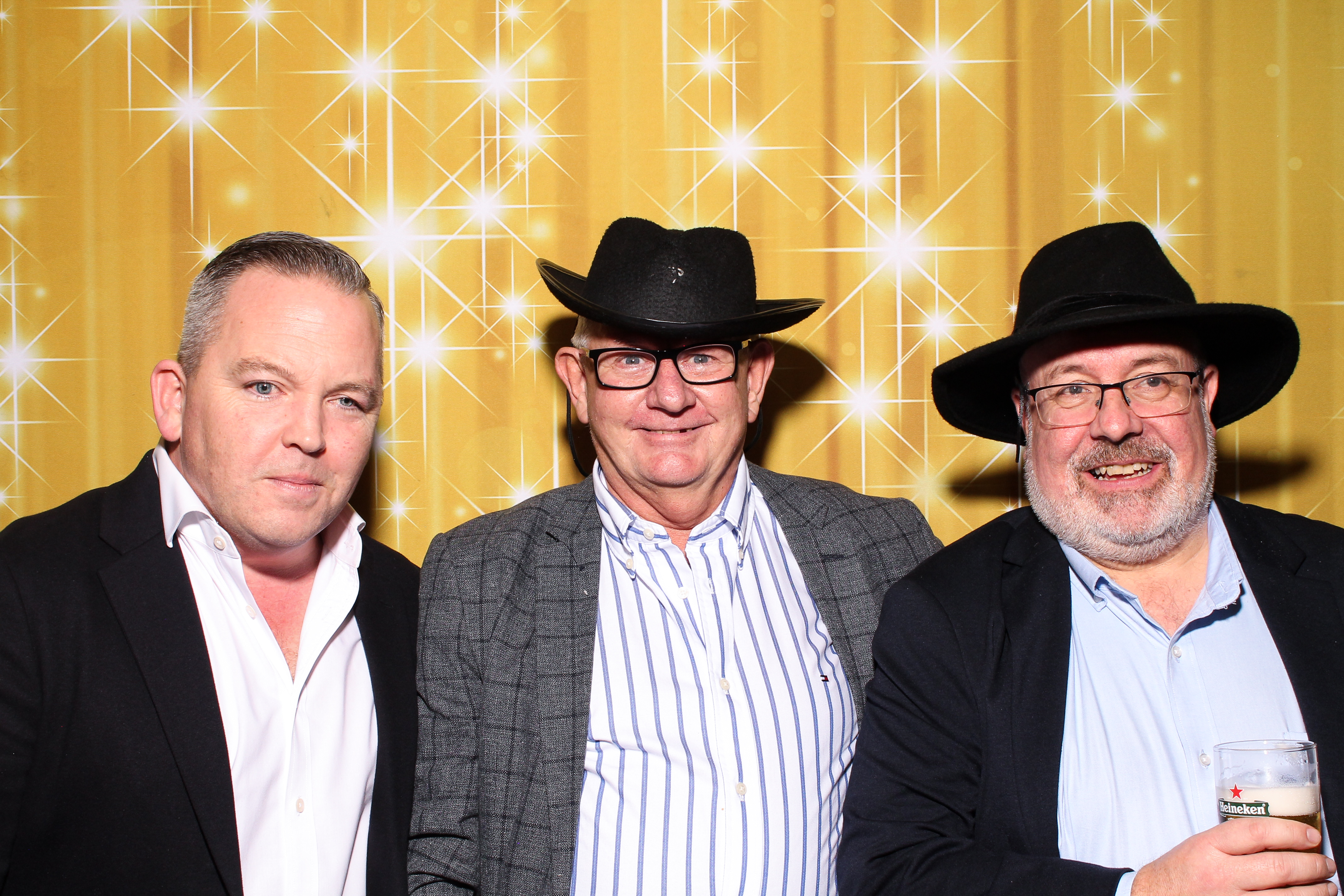 MAWDY Las Vegas Christmas Party 2025 | View more photos from the event at gallery.snapmagic.ie/u/SnapMagic/MAWDY-Las-Vegas-Christmas-Party-2025