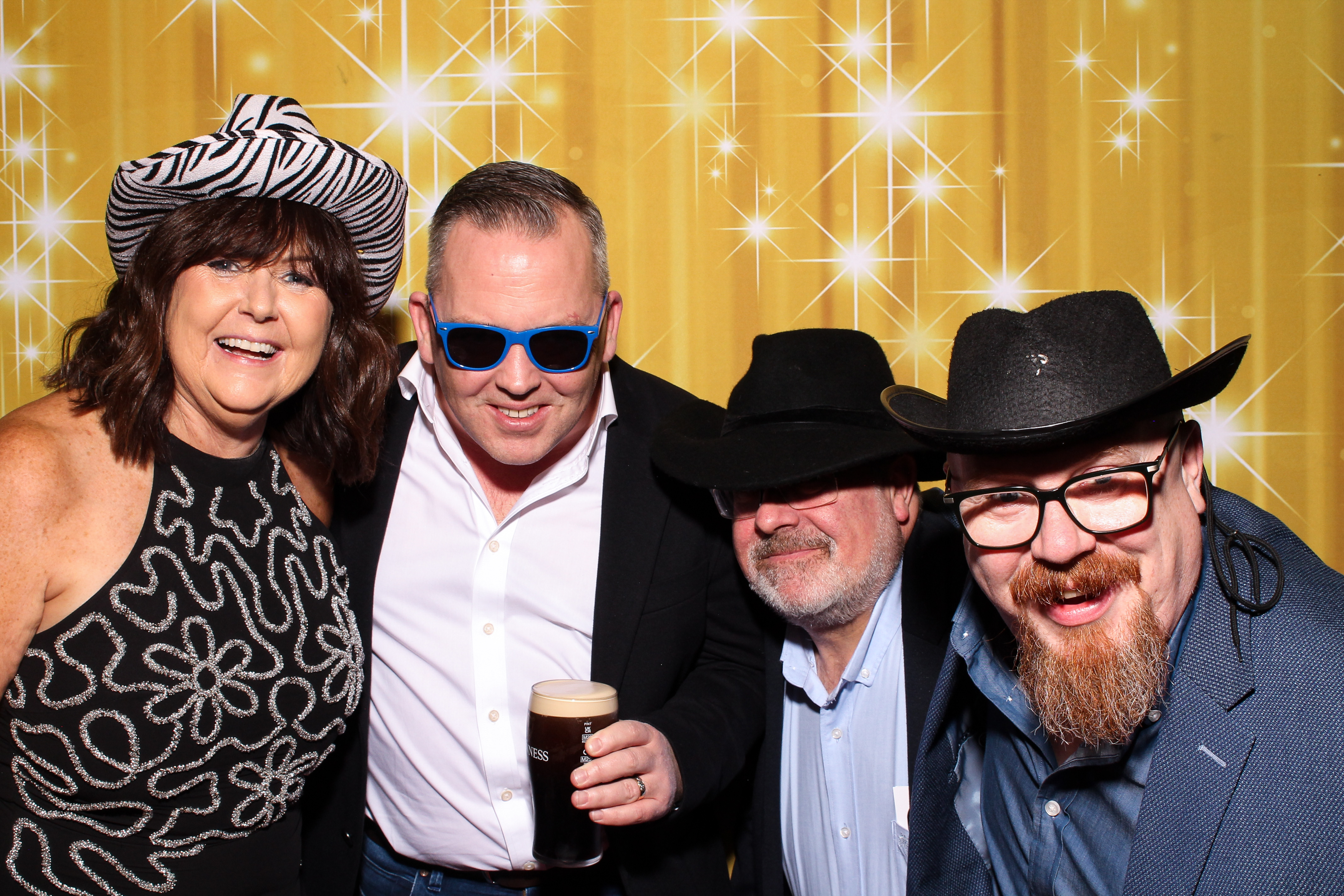 MAWDY Las Vegas Christmas Party 2025 | View more photos from the event at gallery.snapmagic.ie/u/SnapMagic/MAWDY-Las-Vegas-Christmas-Party-2025