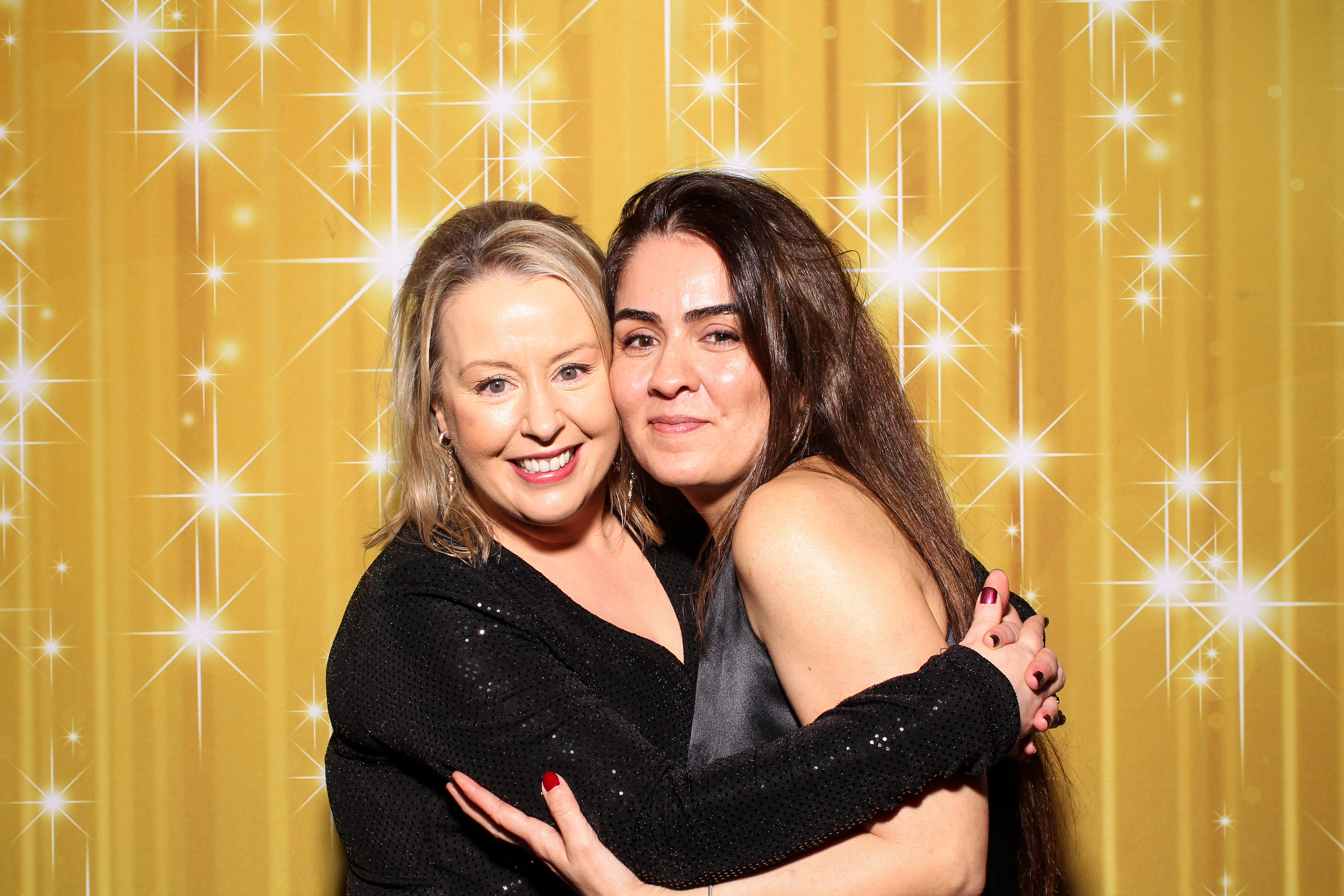 MAWDY Las Vegas Christmas Party 2025 | View more photos from the event at gallery.snapmagic.ie/u/SnapMagic/MAWDY-Las-Vegas-Christmas-Party-2025