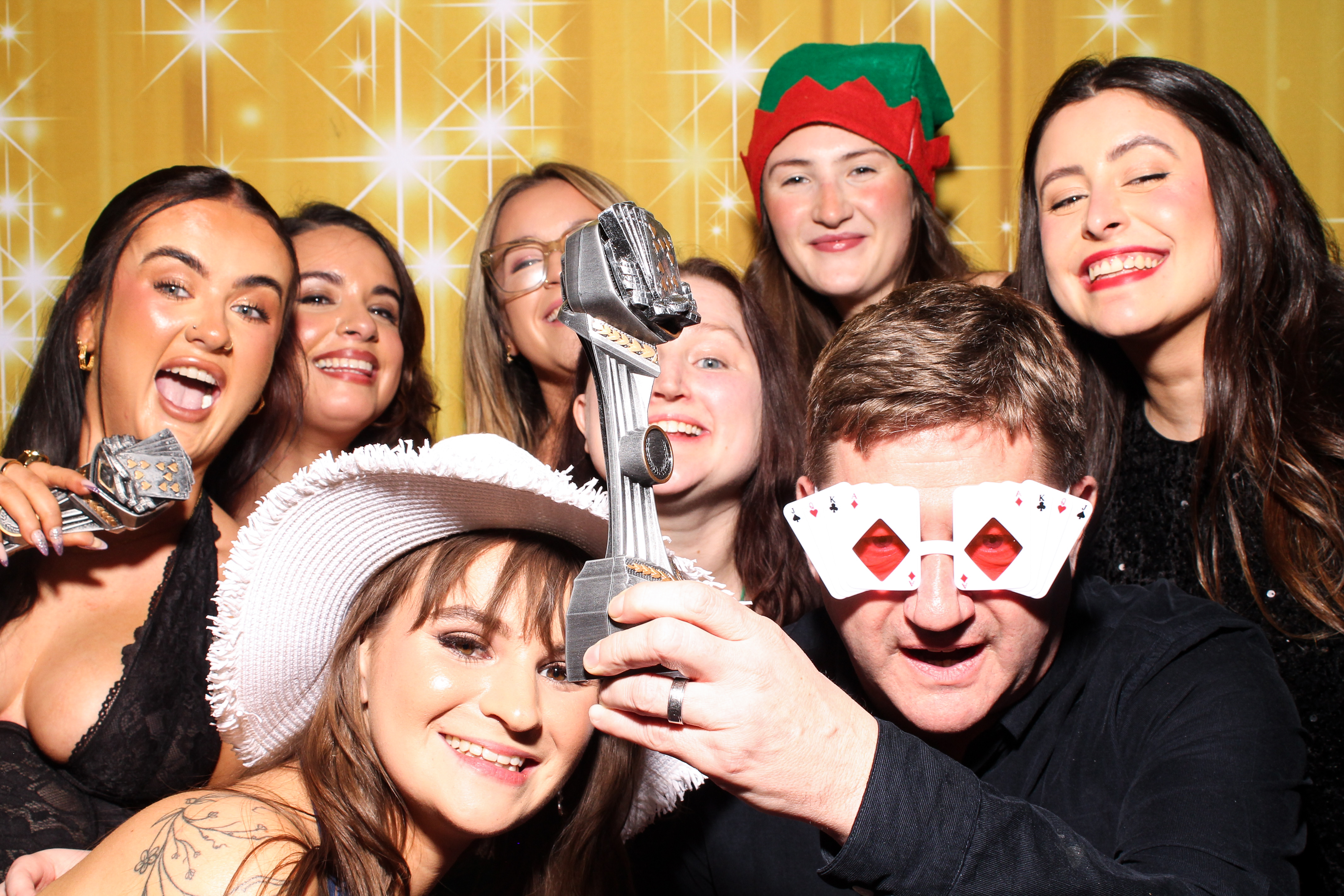 MAWDY Las Vegas Christmas Party 2025 | View more photos from the event at gallery.snapmagic.ie/u/SnapMagic/MAWDY-Las-Vegas-Christmas-Party-2025