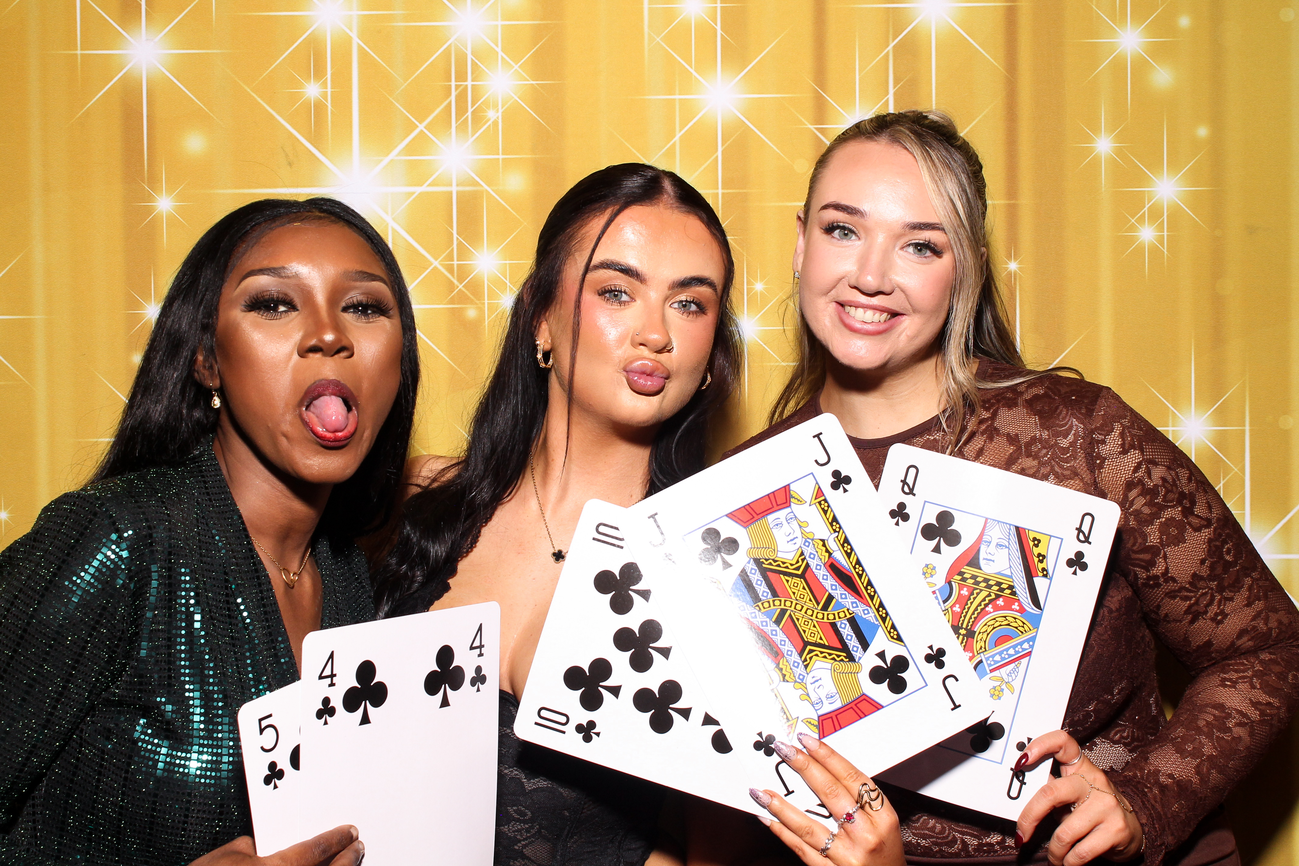 MAWDY Las Vegas Christmas Party 2025 | View more photos from the event at gallery.snapmagic.ie/u/SnapMagic/MAWDY-Las-Vegas-Christmas-Party-2025