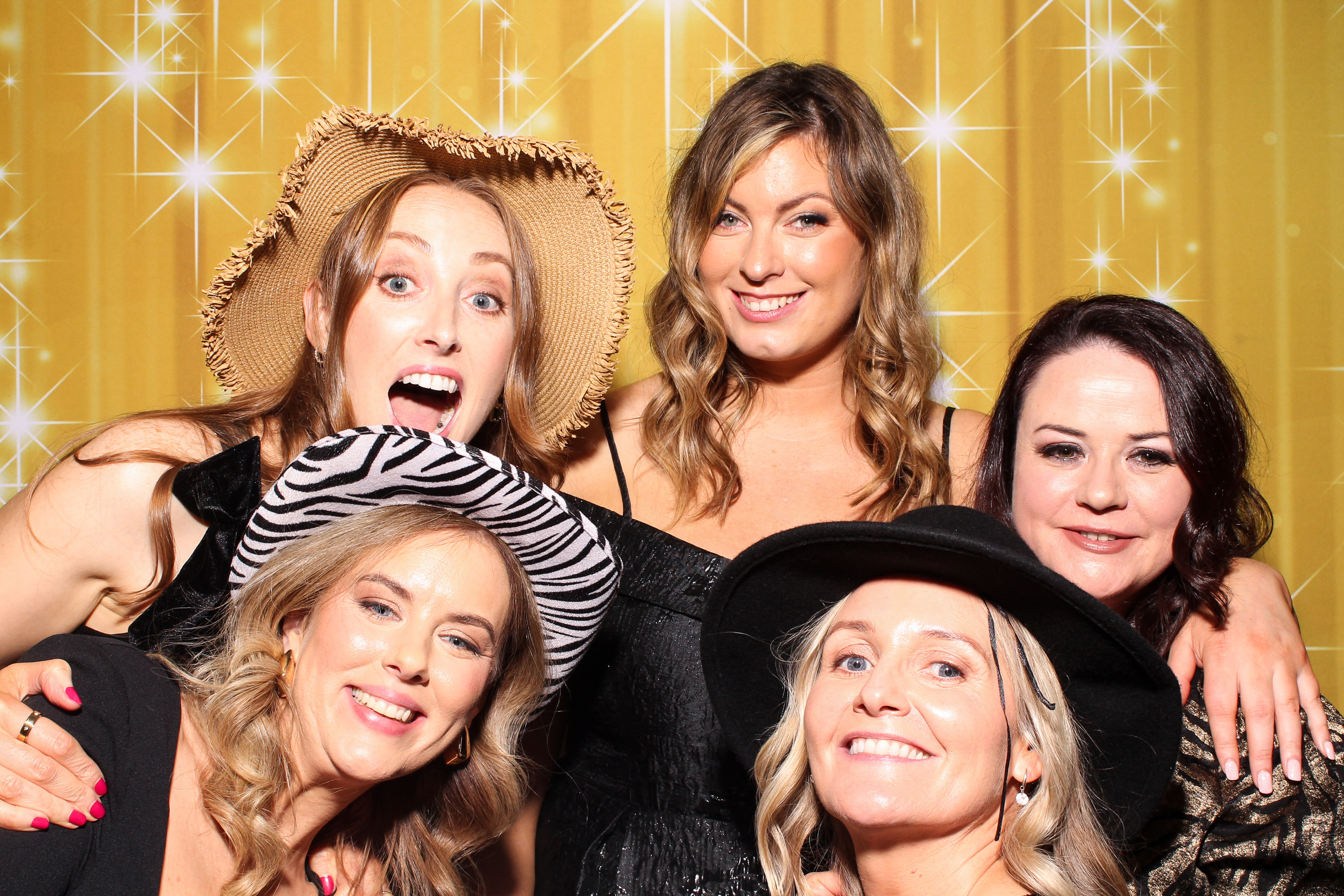 MAWDY Las Vegas Christmas Party 2025 | View more photos from the event at gallery.snapmagic.ie/u/SnapMagic/MAWDY-Las-Vegas-Christmas-Party-2025