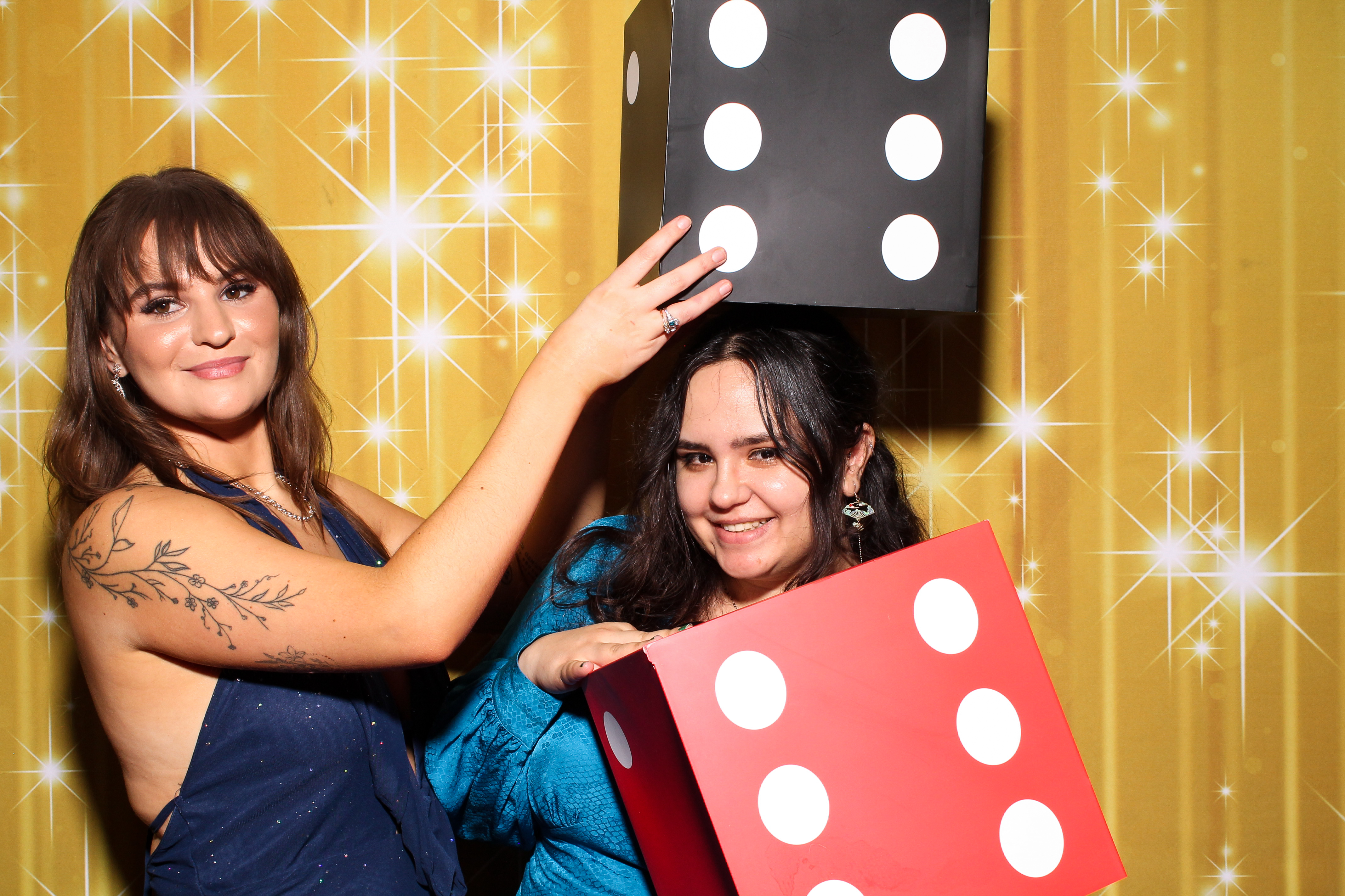 MAWDY Las Vegas Christmas Party 2025 | View more photos from the event at gallery.snapmagic.ie/u/SnapMagic/MAWDY-Las-Vegas-Christmas-Party-2025