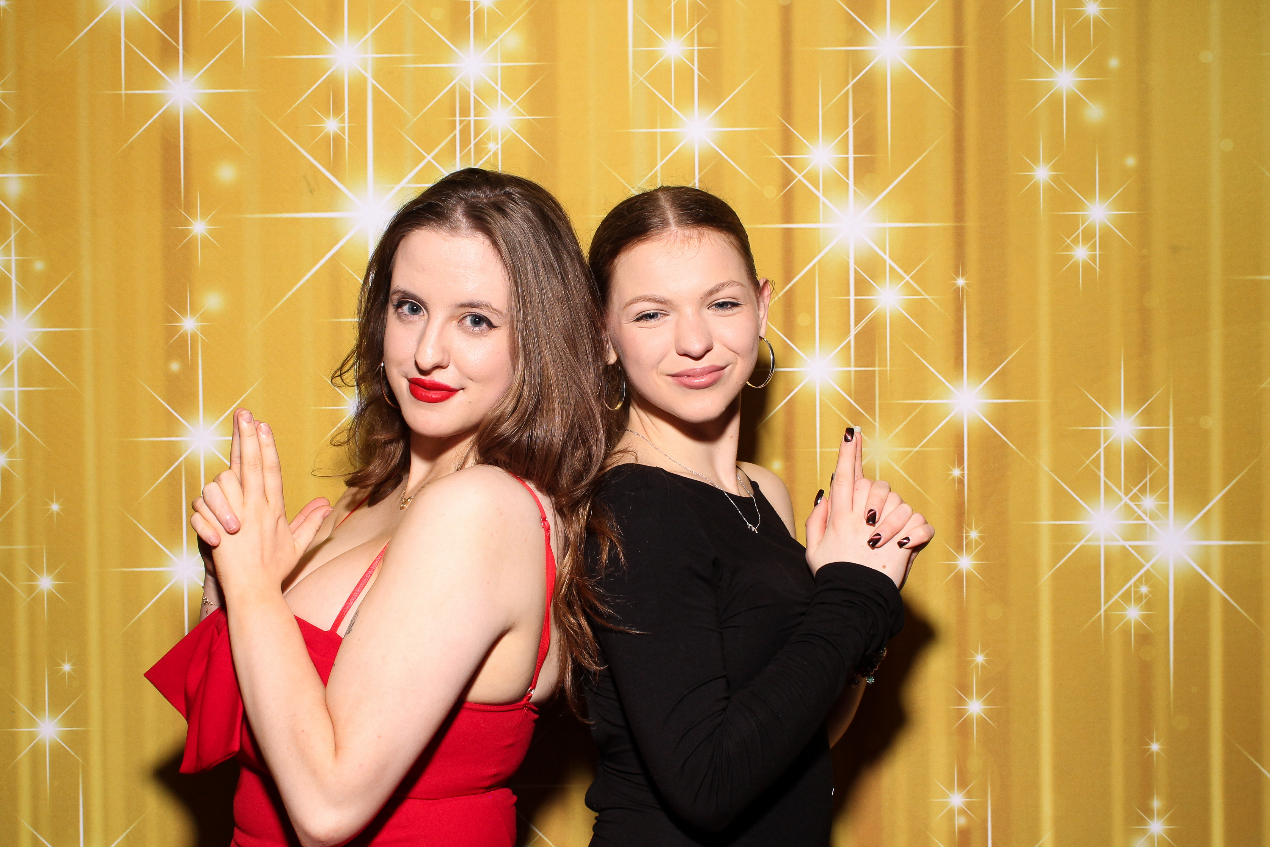 MAWDY Las Vegas Christmas Party 2025 | View more photos from the event at gallery.snapmagic.ie/u/SnapMagic/MAWDY-Las-Vegas-Christmas-Party-2025