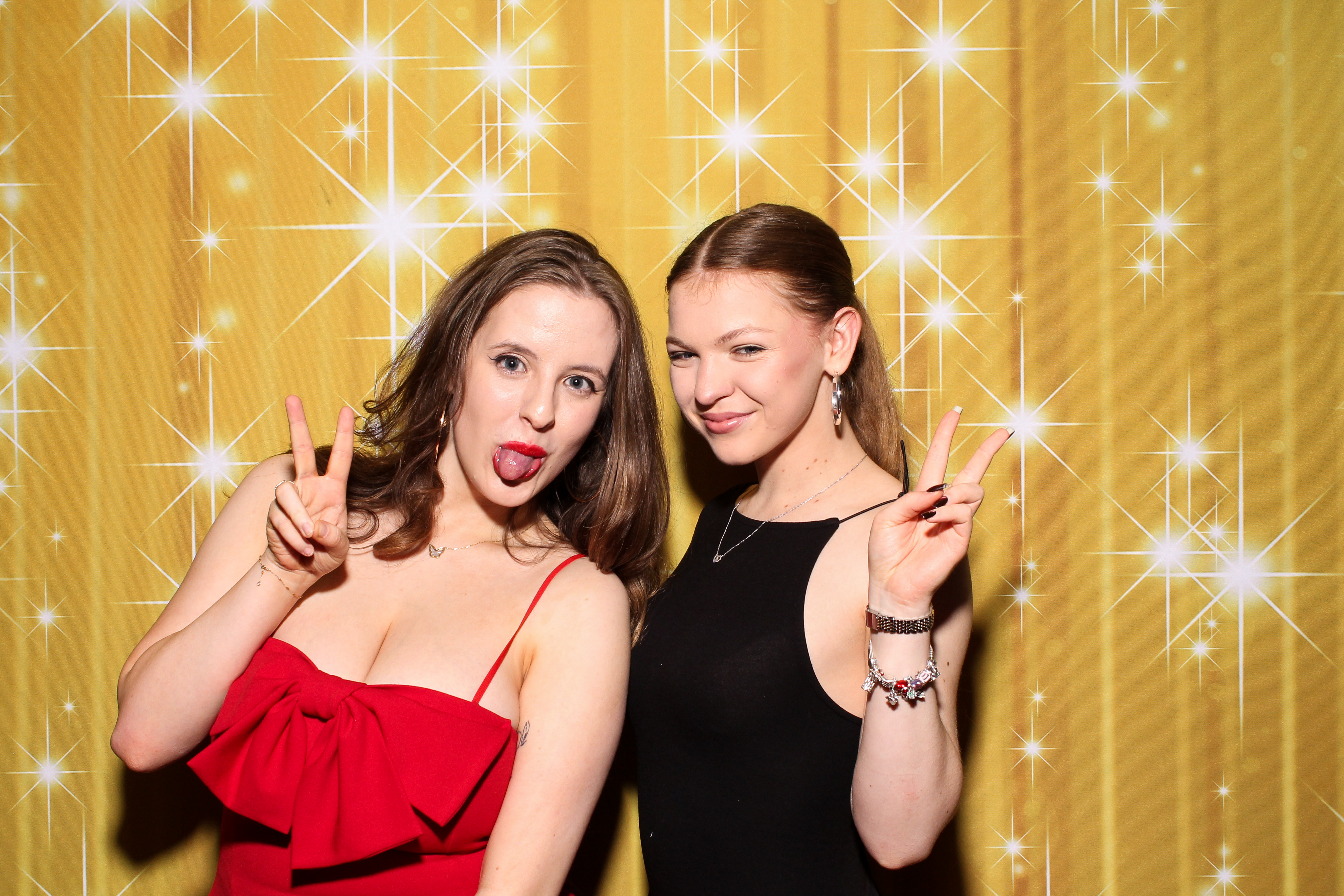 MAWDY Las Vegas Christmas Party 2025 | View more photos from the event at gallery.snapmagic.ie/u/SnapMagic/MAWDY-Las-Vegas-Christmas-Party-2025