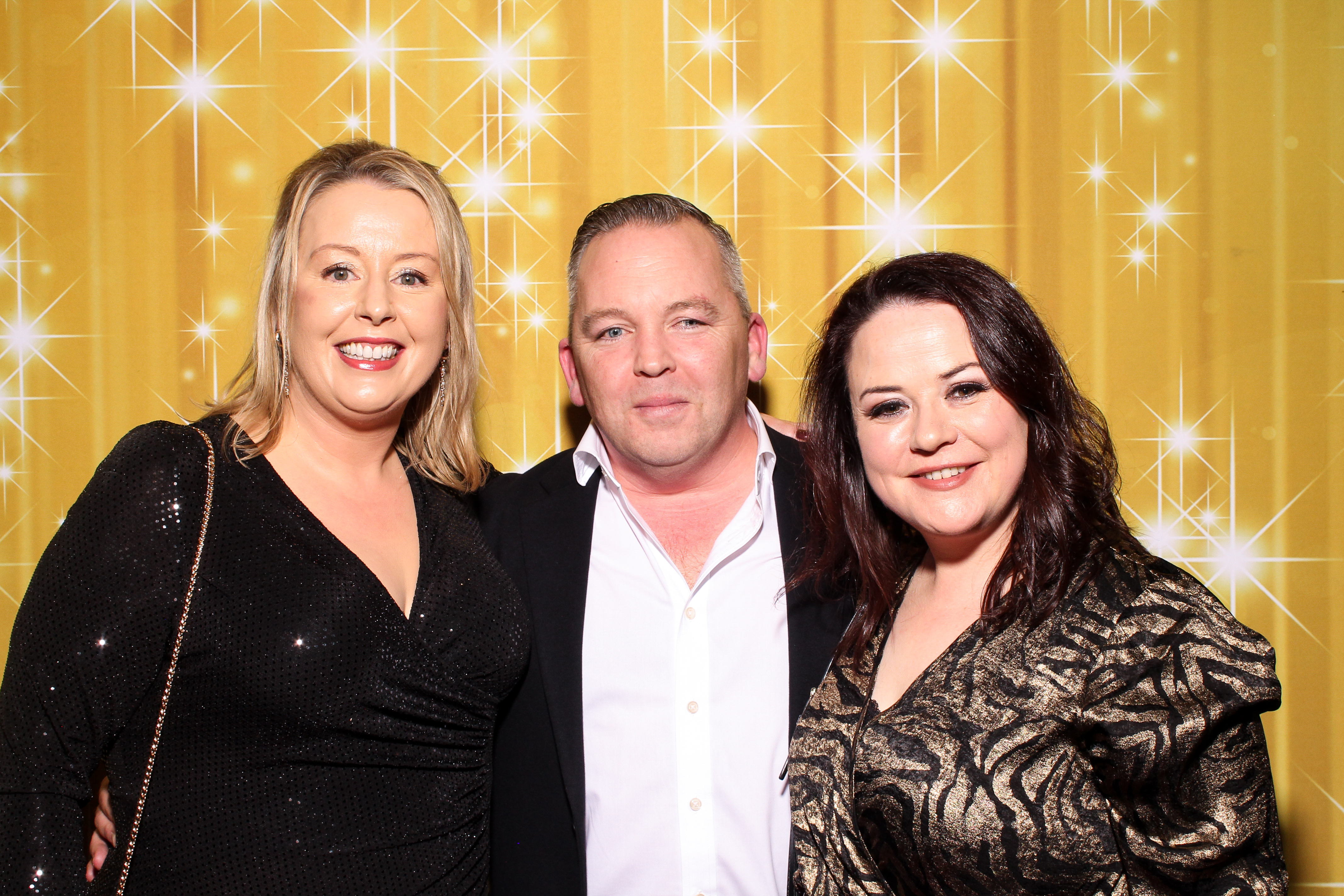 MAWDY Las Vegas Christmas Party 2025 | View more photos from the event at gallery.snapmagic.ie/u/SnapMagic/MAWDY-Las-Vegas-Christmas-Party-2025