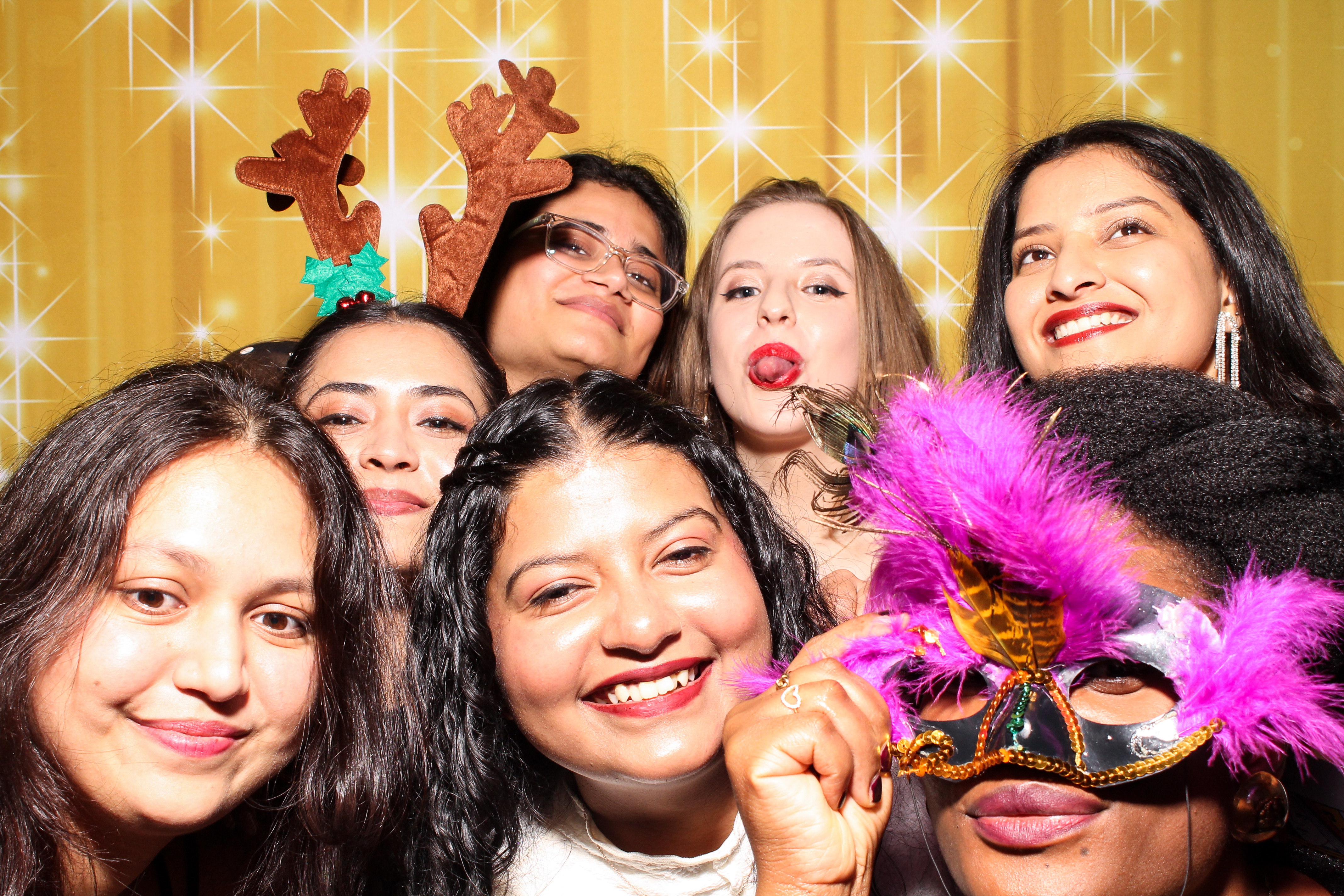 MAWDY Las Vegas Christmas Party 2025 | View more photos from the event at gallery.snapmagic.ie/u/SnapMagic/MAWDY-Las-Vegas-Christmas-Party-2025