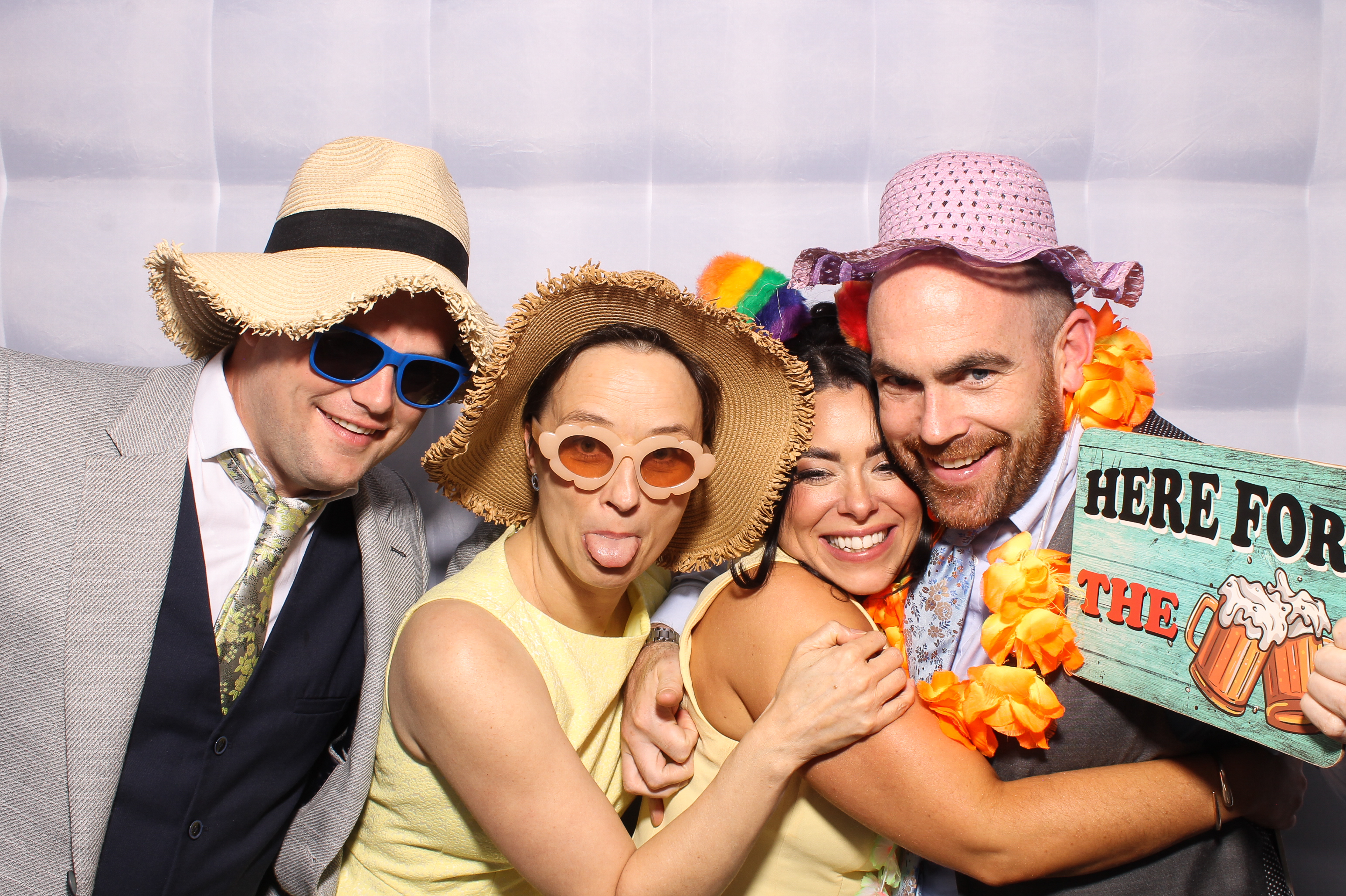 Mariah & Gary | View more photos from the event at gallery.snapmagic.ie/u/SnapMagic/Mariah-Gary