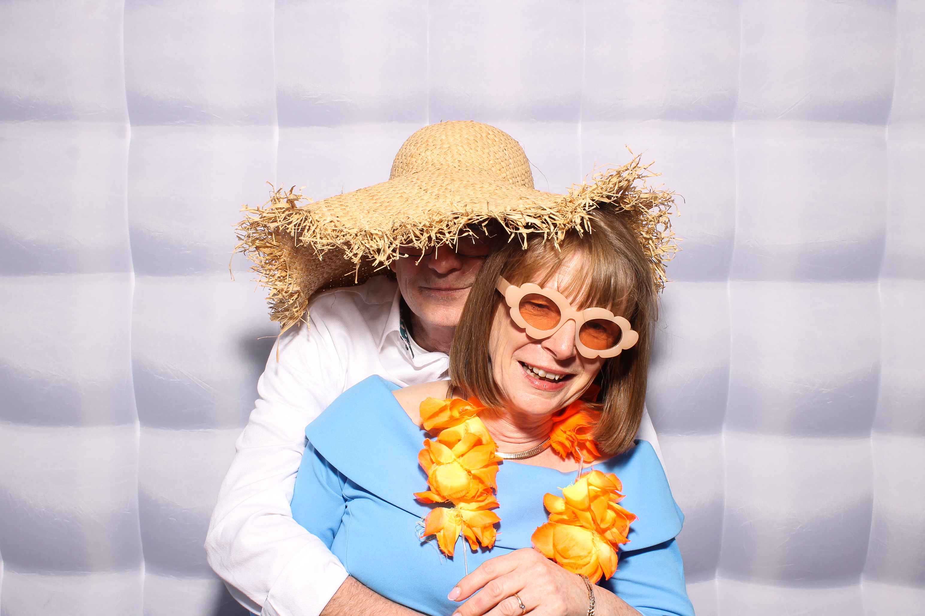 Mariah & Gary | View more photos from the event at gallery.snapmagic.ie/u/SnapMagic/Mariah-Gary