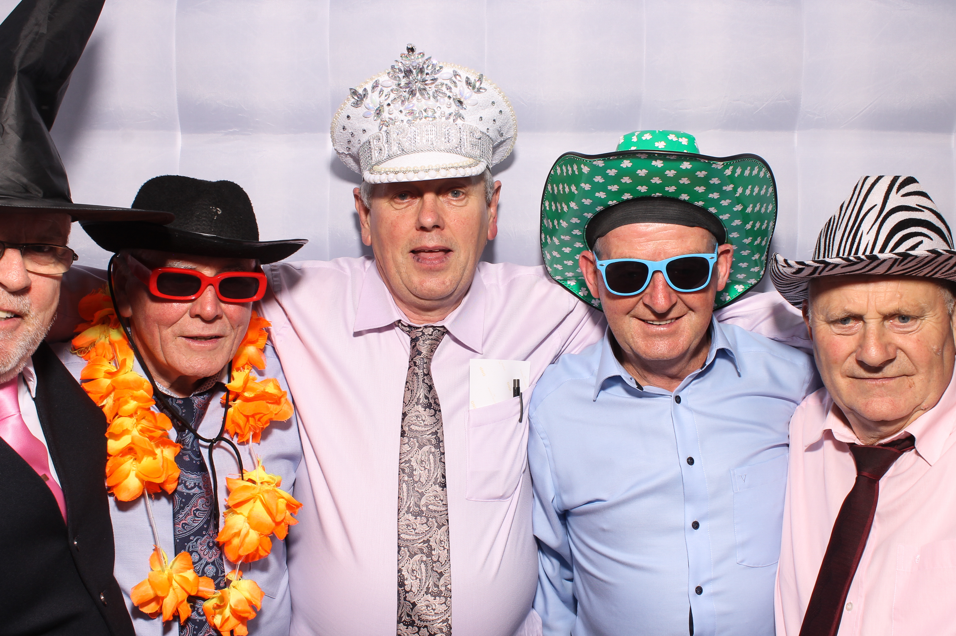 Mariah & Gary | View more photos from the event at gallery.snapmagic.ie/u/SnapMagic/Mariah-Gary