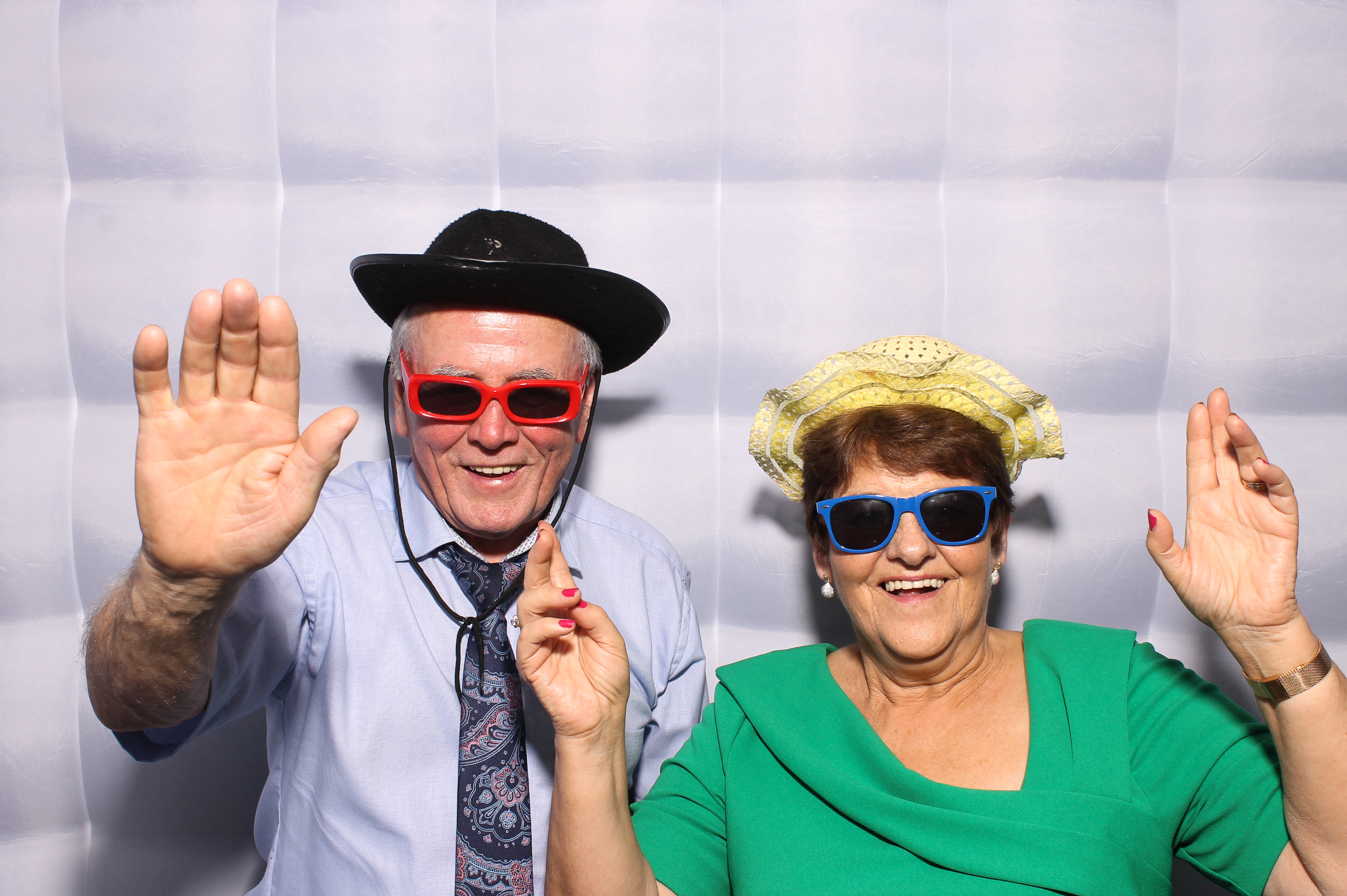 Mariah & Gary | View more photos from the event at gallery.snapmagic.ie/u/SnapMagic/Mariah-Gary