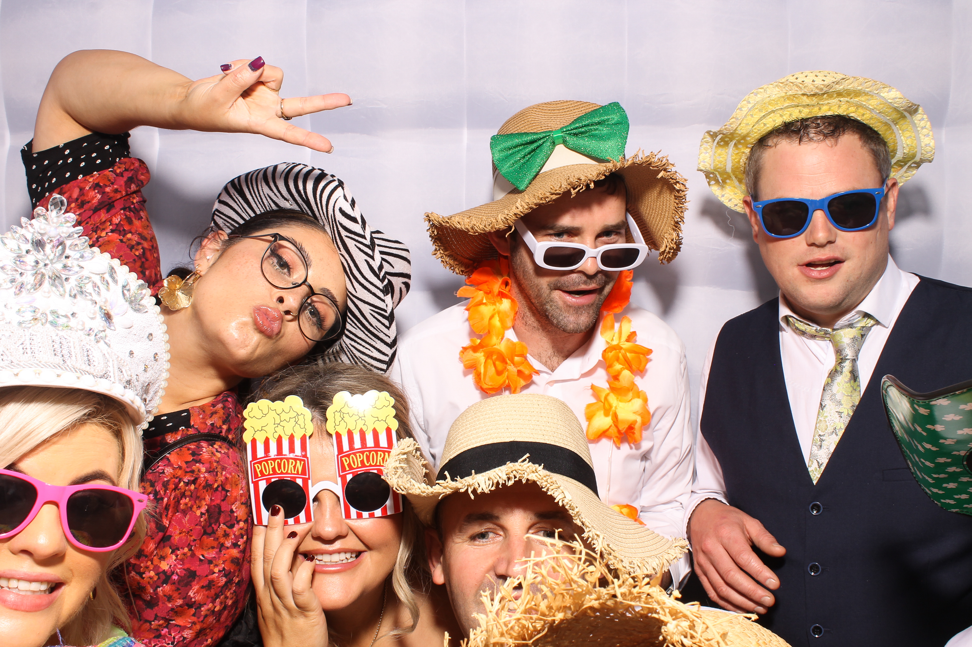 Mariah & Gary | View more photos from the event at gallery.snapmagic.ie/u/SnapMagic/Mariah-Gary